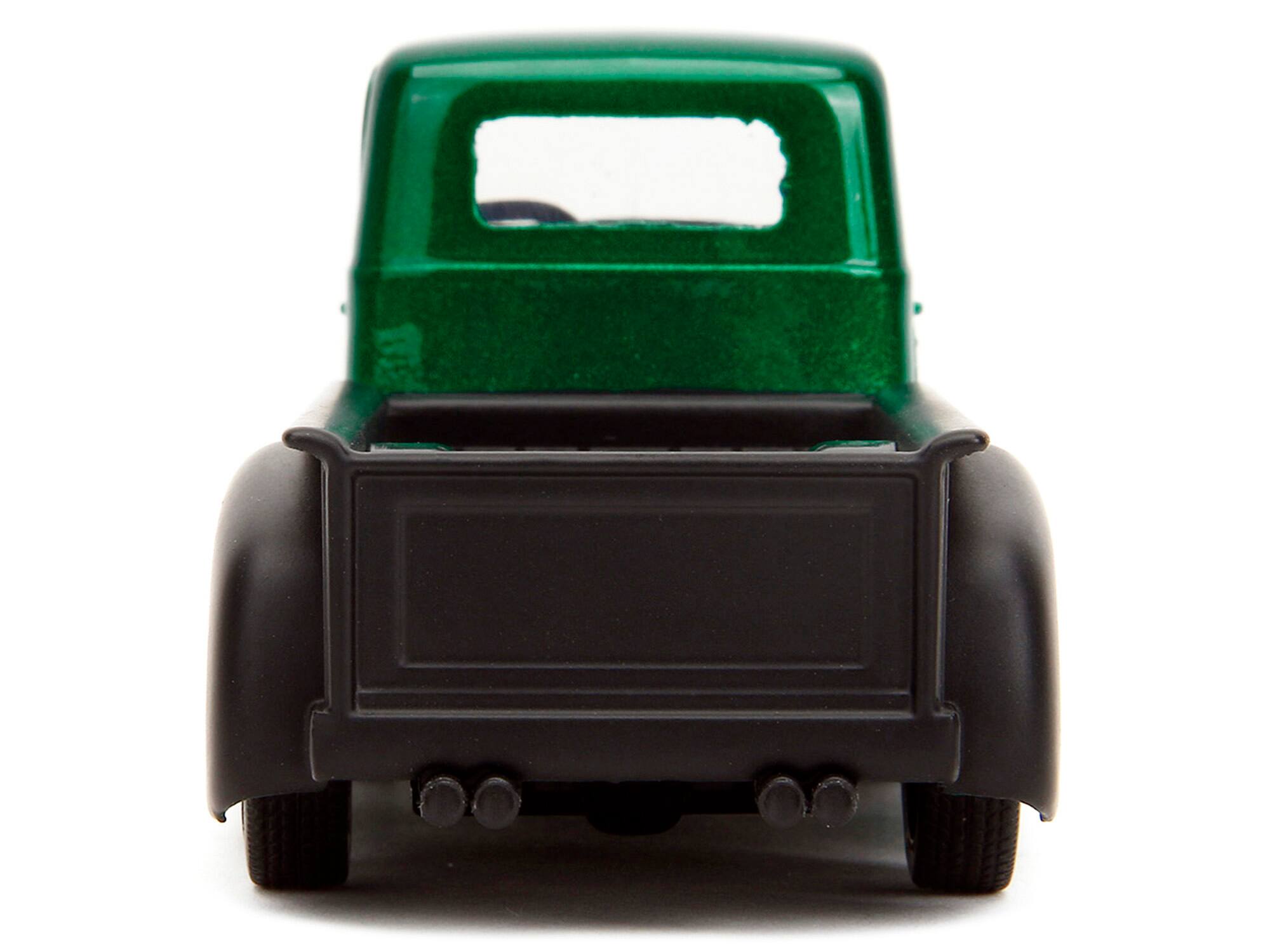Alt View 6. Jada - 1952 Chevrolet COE Pickup Truck Green Metallic & Black & Green Lantern Figure "DC Comics" 1/32 Model Car by Jada.