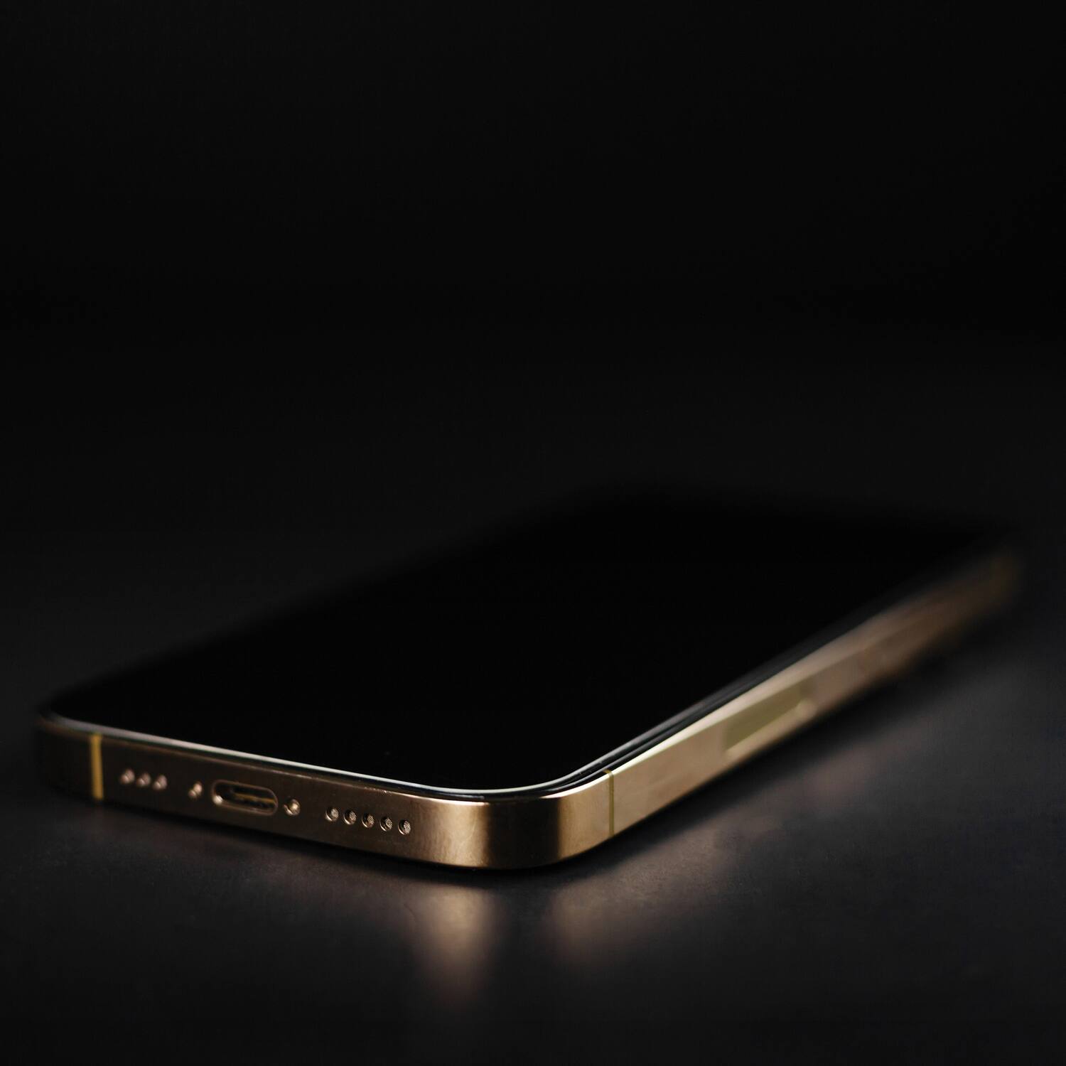 Alt View 6. Cellhelmet - Cellhelmet Temp-i15-61pro Tempered Glass Screen Protector For Iphone (iphone 15 Pro) - clear.