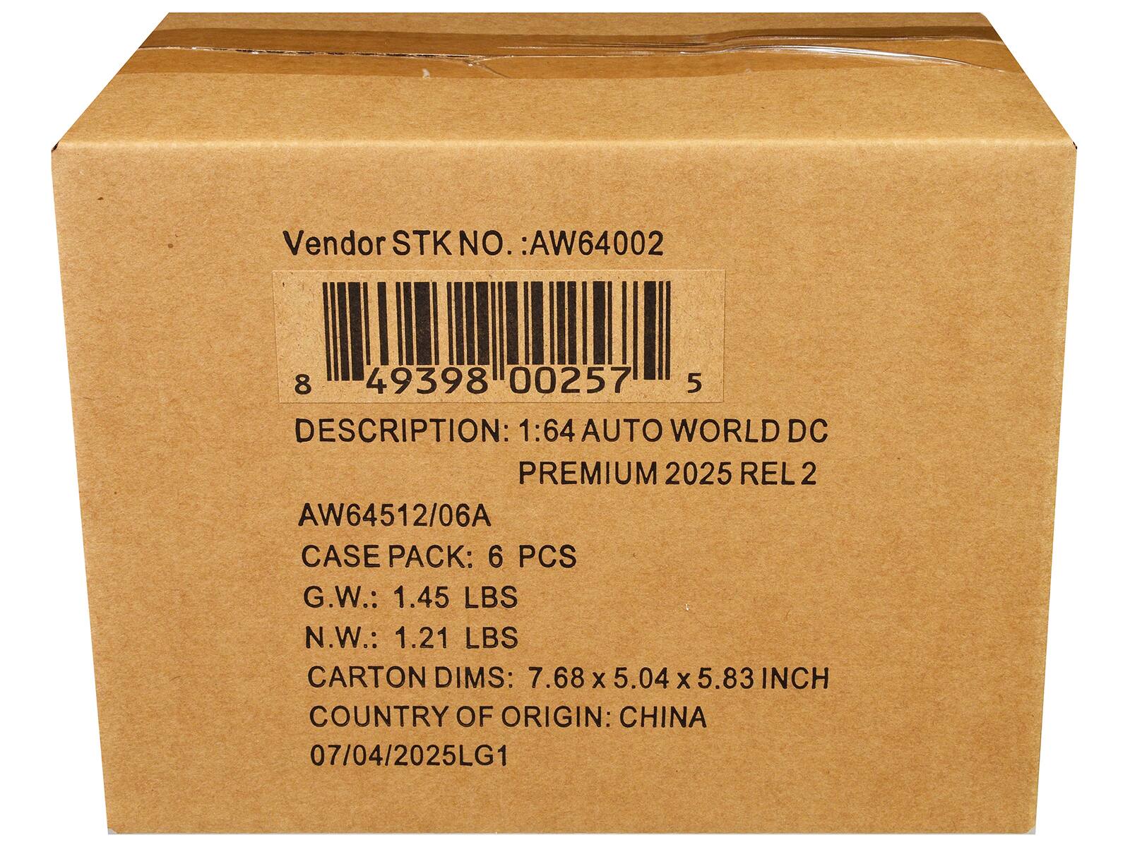 Vendor STK NO.: AW64002

DESCRIPTION: 1:64 AUTO WORLD DC PREMIUM 2025 REL 2 AW64512/06A

CASE PACK: 6 PCS

G.W.: 1.45 LBS

N.W.: 1.21 LBS

CARTON DIMS: 7.68 X 5.04 X 5.83 INCH

COUNTRY OF ORIGIN: CHINA

07/04/2025LG1