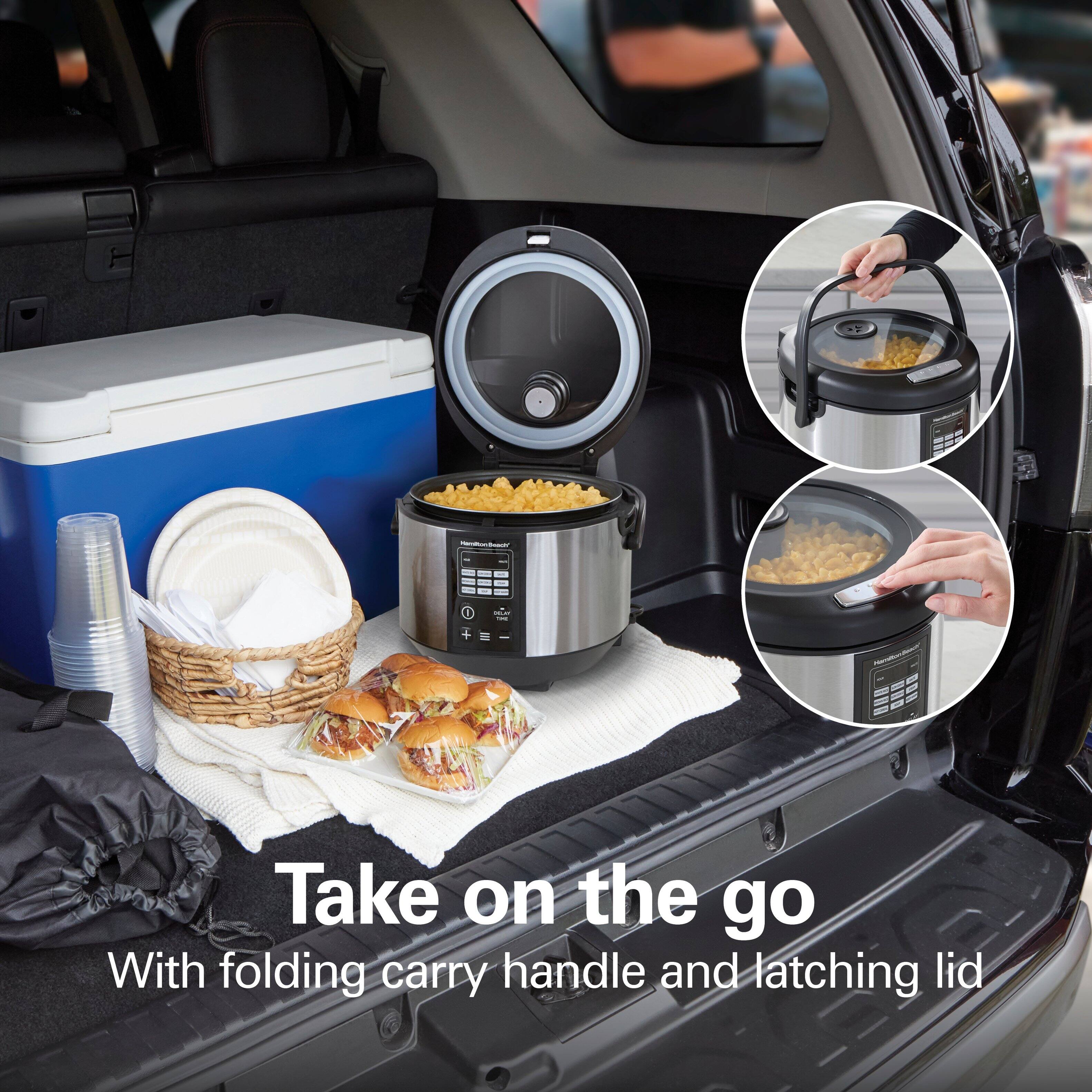 Hamilton Beach

Take on the go
With folding carry handle and latching lid