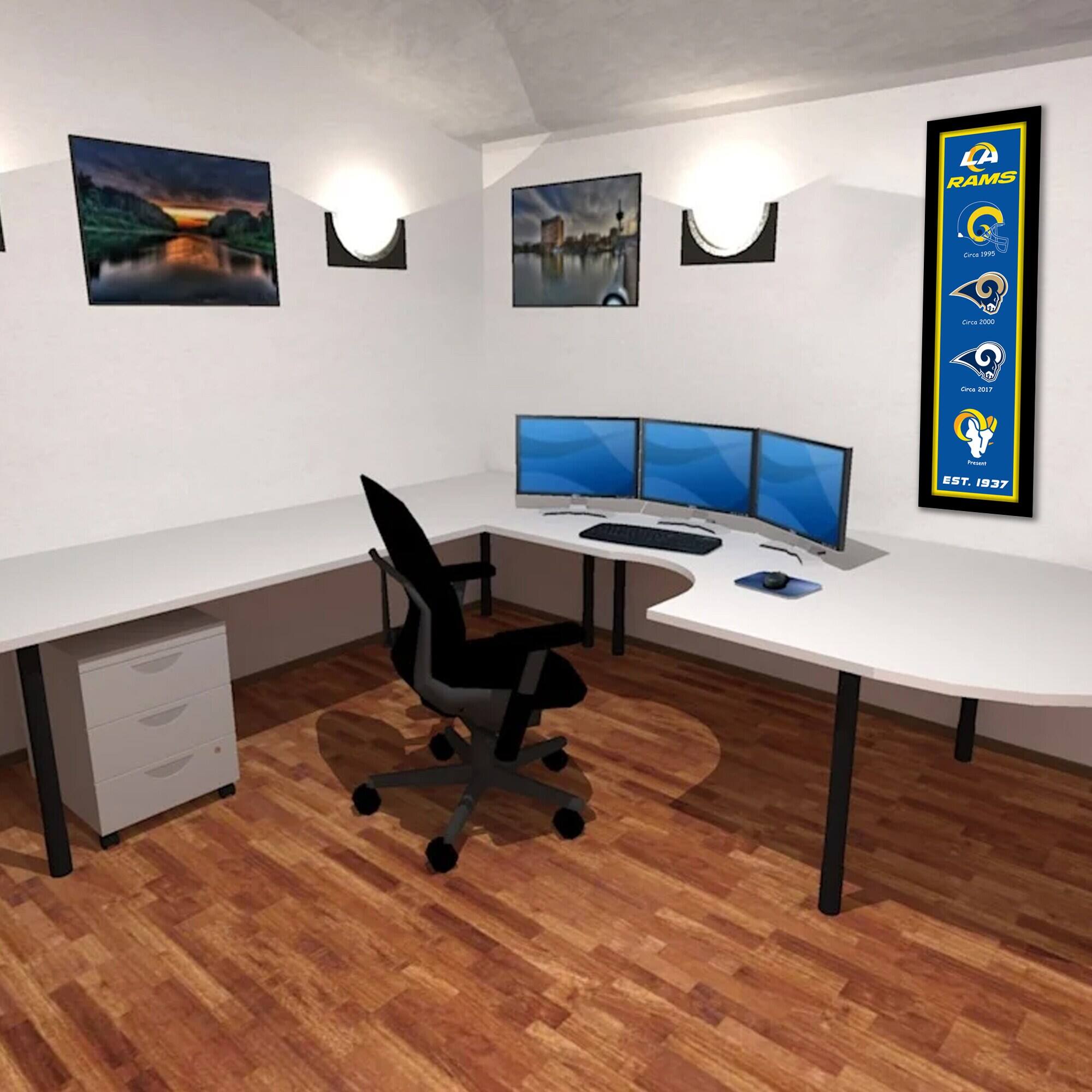 LA RAMS  
Sma cer a - - / . -  
EST. 1937