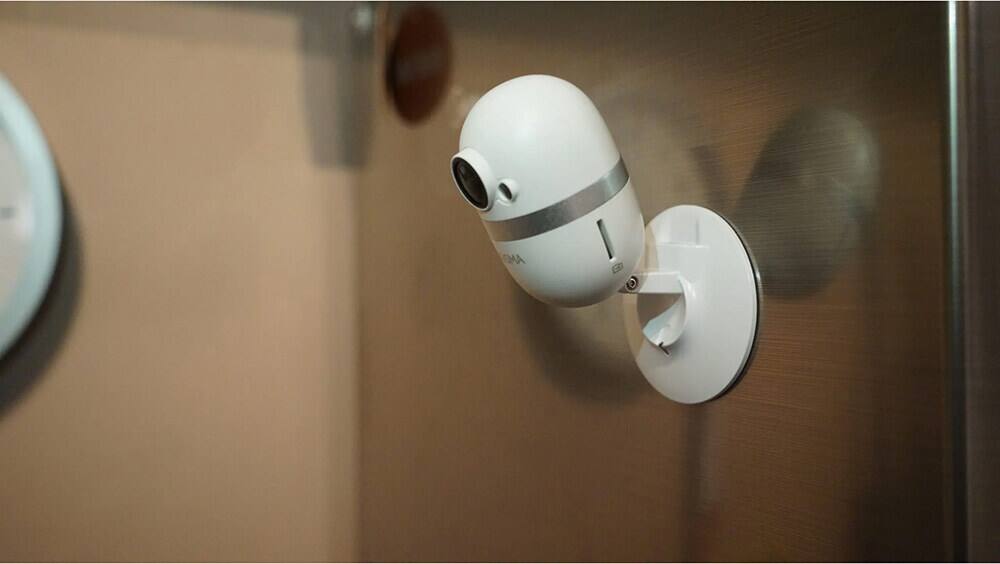 Angle. Bosma - CapsuleCam Security Camera.