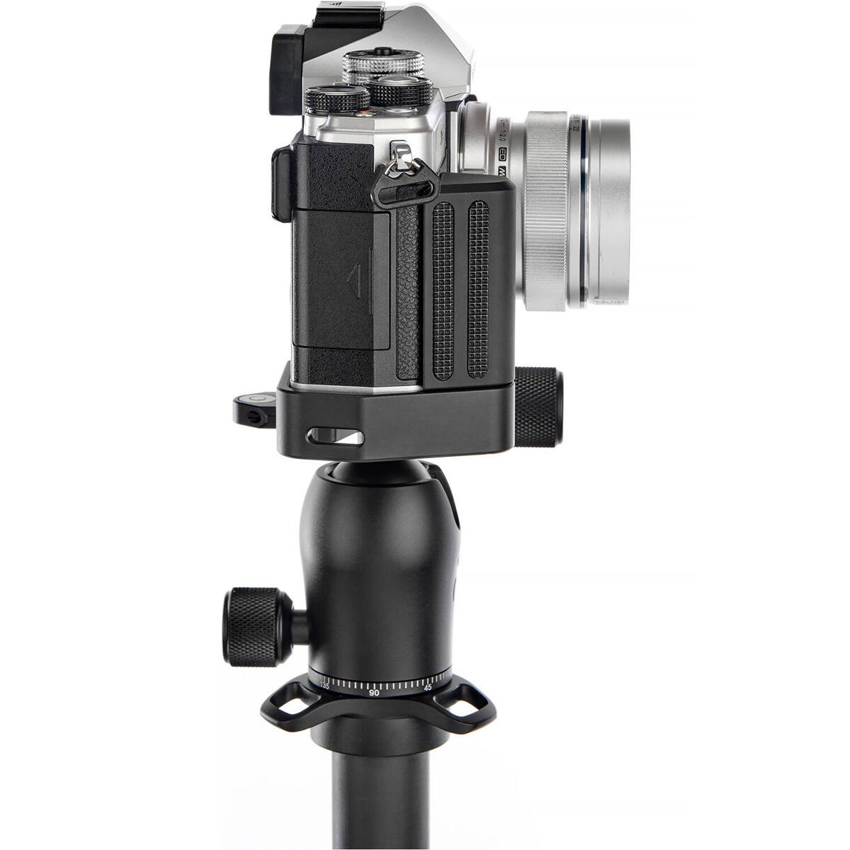 Alt View 7. 3 Legged Thing - 3 Legged Thing OSCAR QD-Compatible Dedicated L-bracket for OM-System OM3 - Darkness.