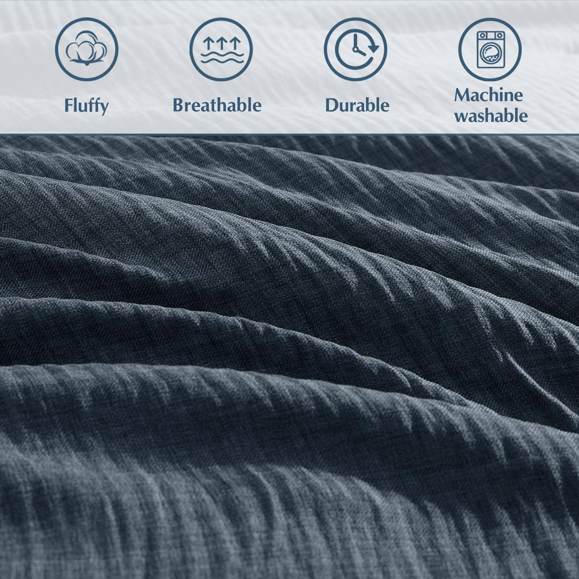 Fluffy  
Breathable  
Durable  
Machine washable