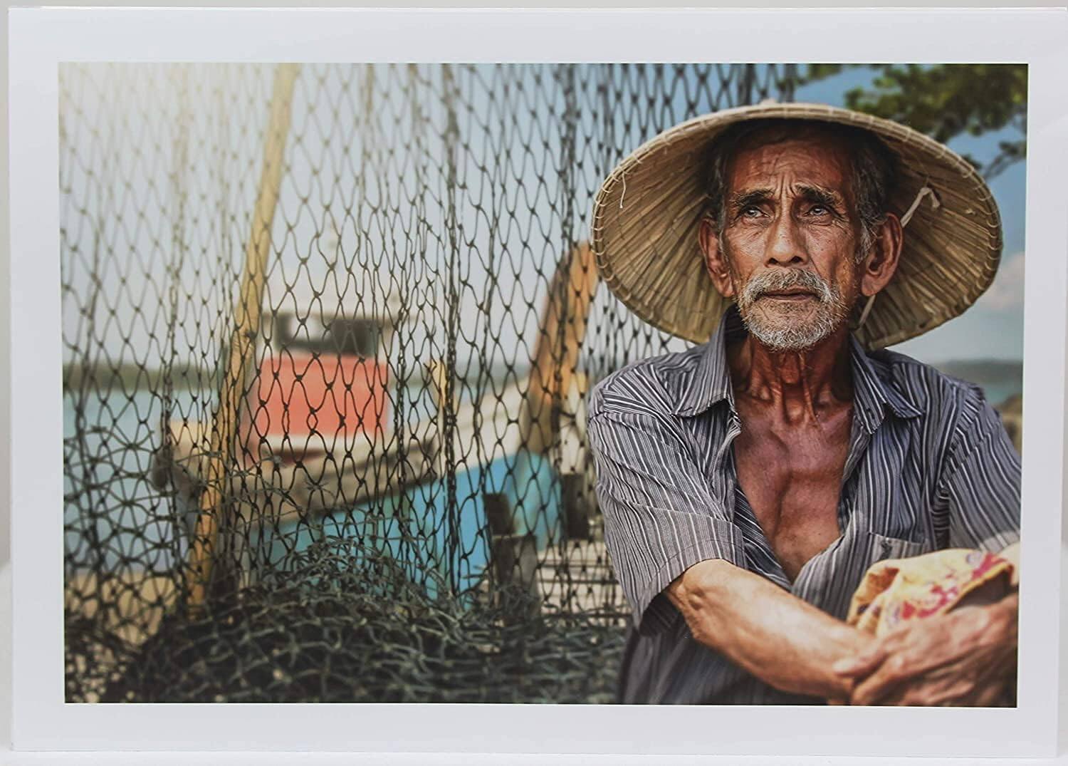 Alt View 2. Photo Paper Direct - Glossy Photo Paper 11x17 for Inkjet Printers (50 sheets/280 gsm) - White.