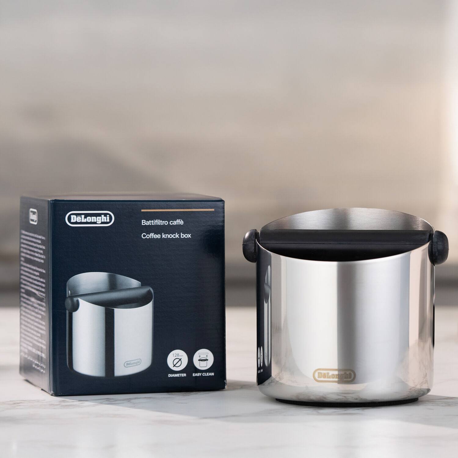 DeLonghi Battifiltro caffè  
Coffee knock box  
128mm DIAMETER  
EASY CLEAN