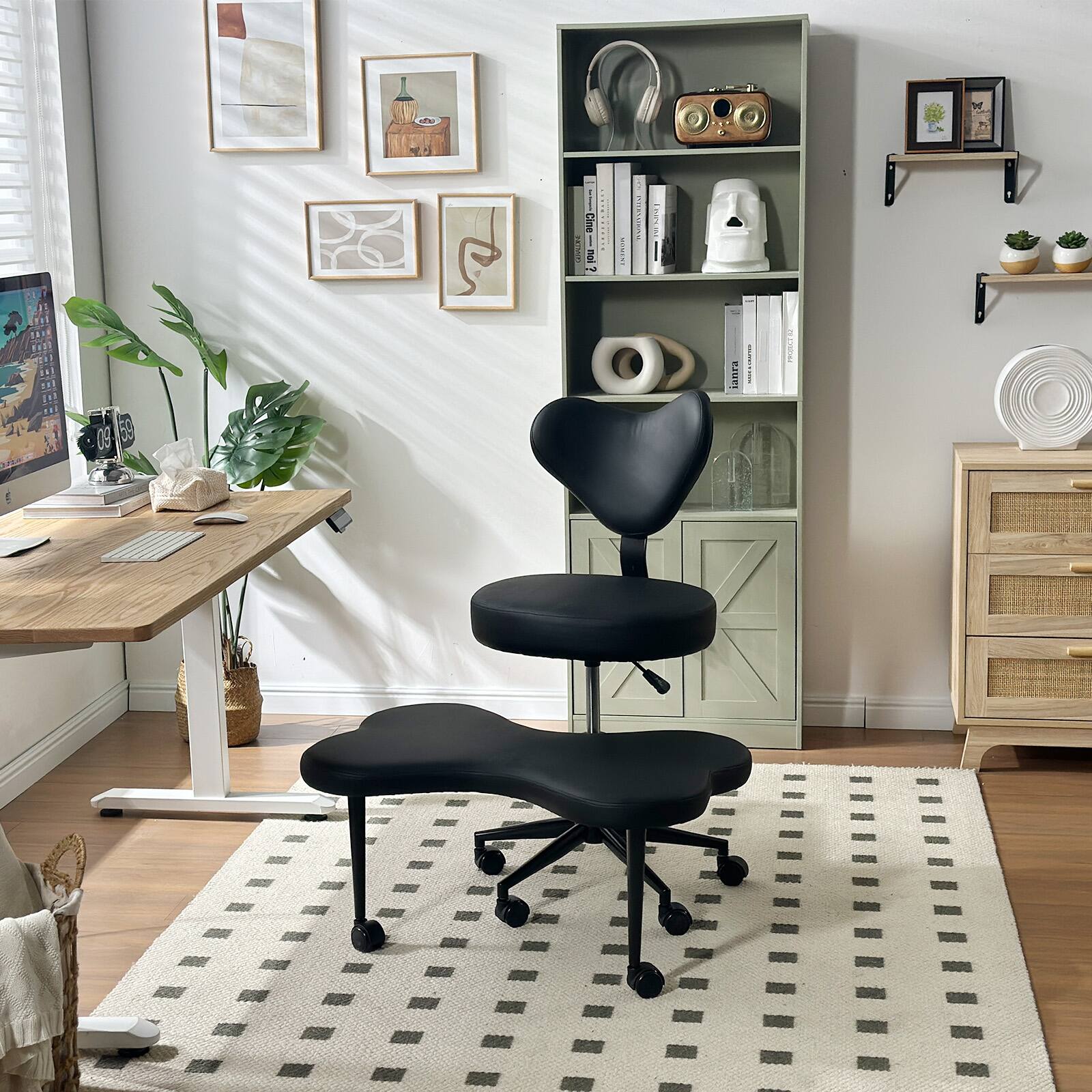 The text on the image reads:

"i I IoIE Cine CO PORCCEN 03 55 ianra"