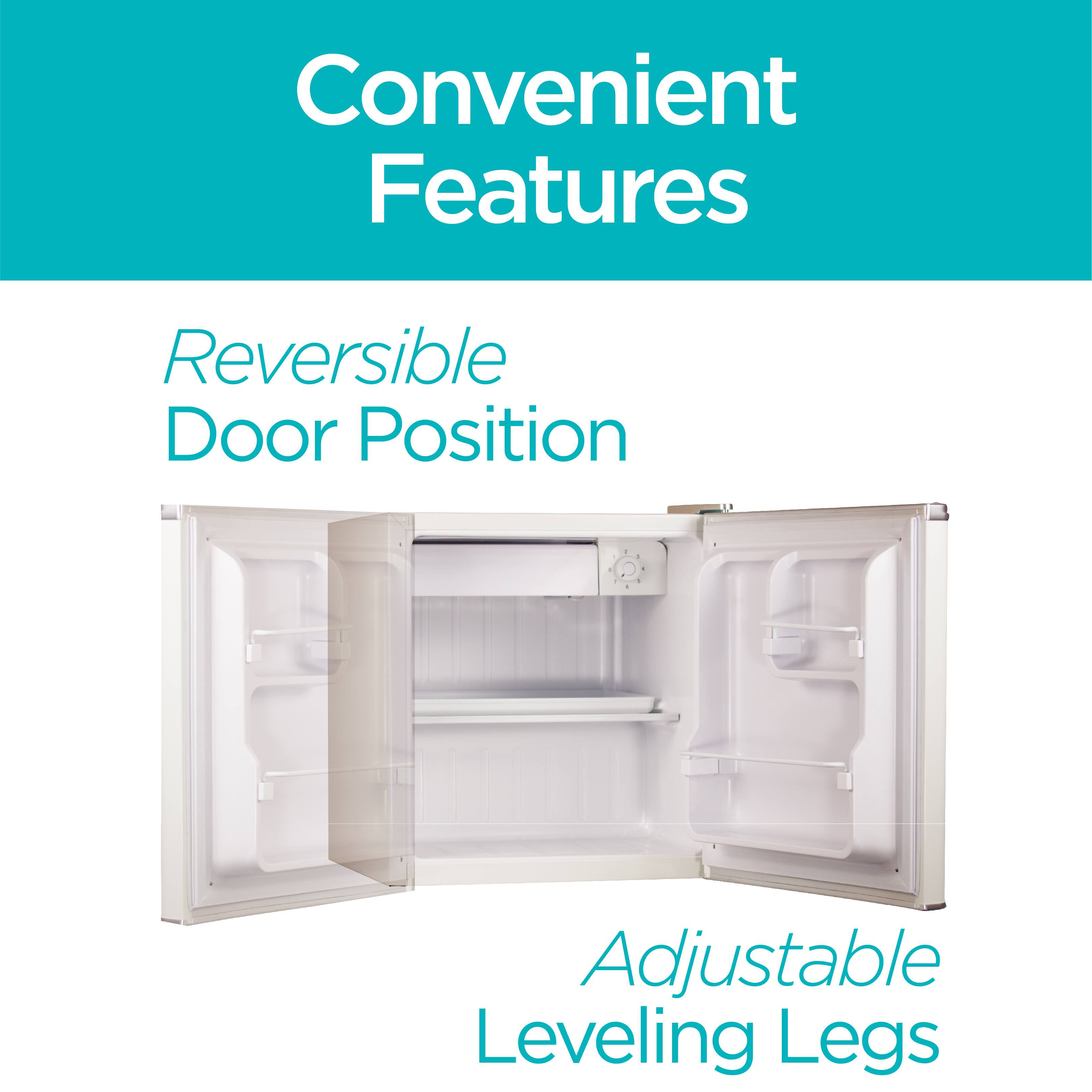 Convenient Features
Reversible Door Position
Adjustable Leveling Legs