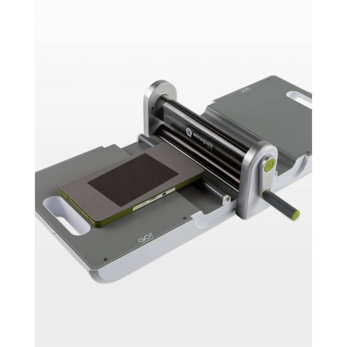 8 d accuquilt a 1 GO!