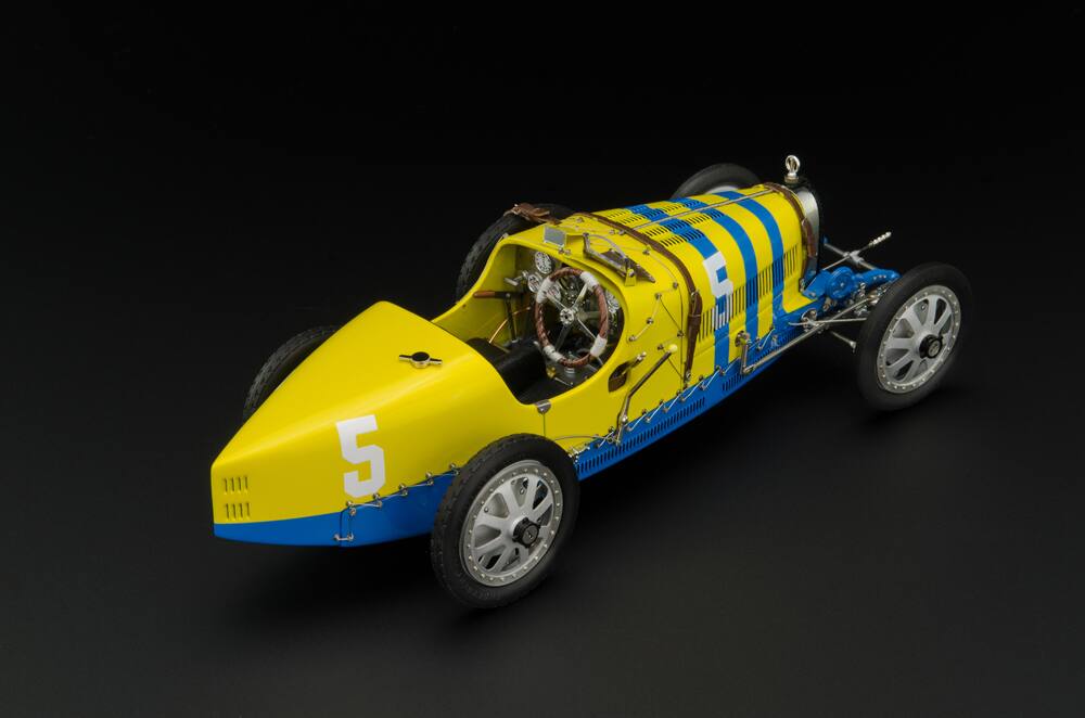 Alt View 3. CMC - Bugatti T35 #5 National Colour Project Grand Prix Sweden Ltd Ed to 500 pieces Worldwide 1/18 Diecast Model Car by CMC.