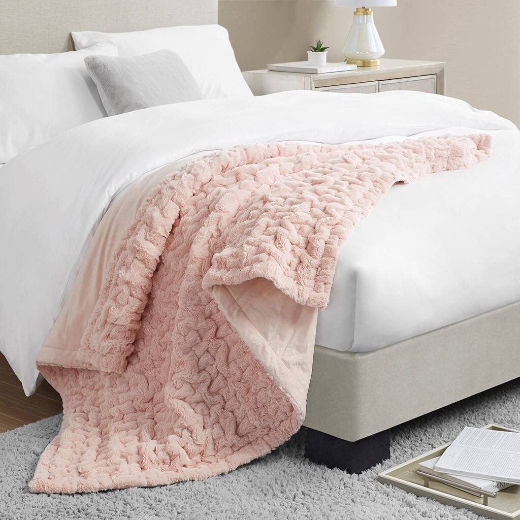 Alt View 2. Gracie Mills - Gracie Mills Ashlee Modern Solid Ruched Fur Throw Blanket - Blush.