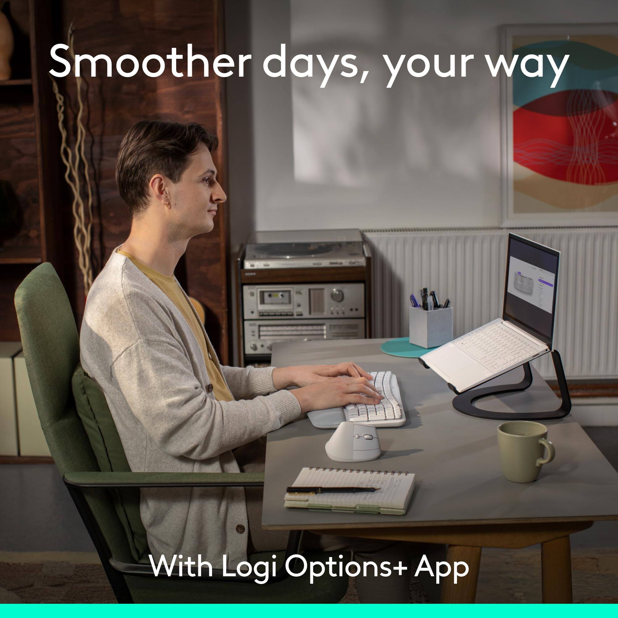 Smoother days, your way  
With Logi Options+ App