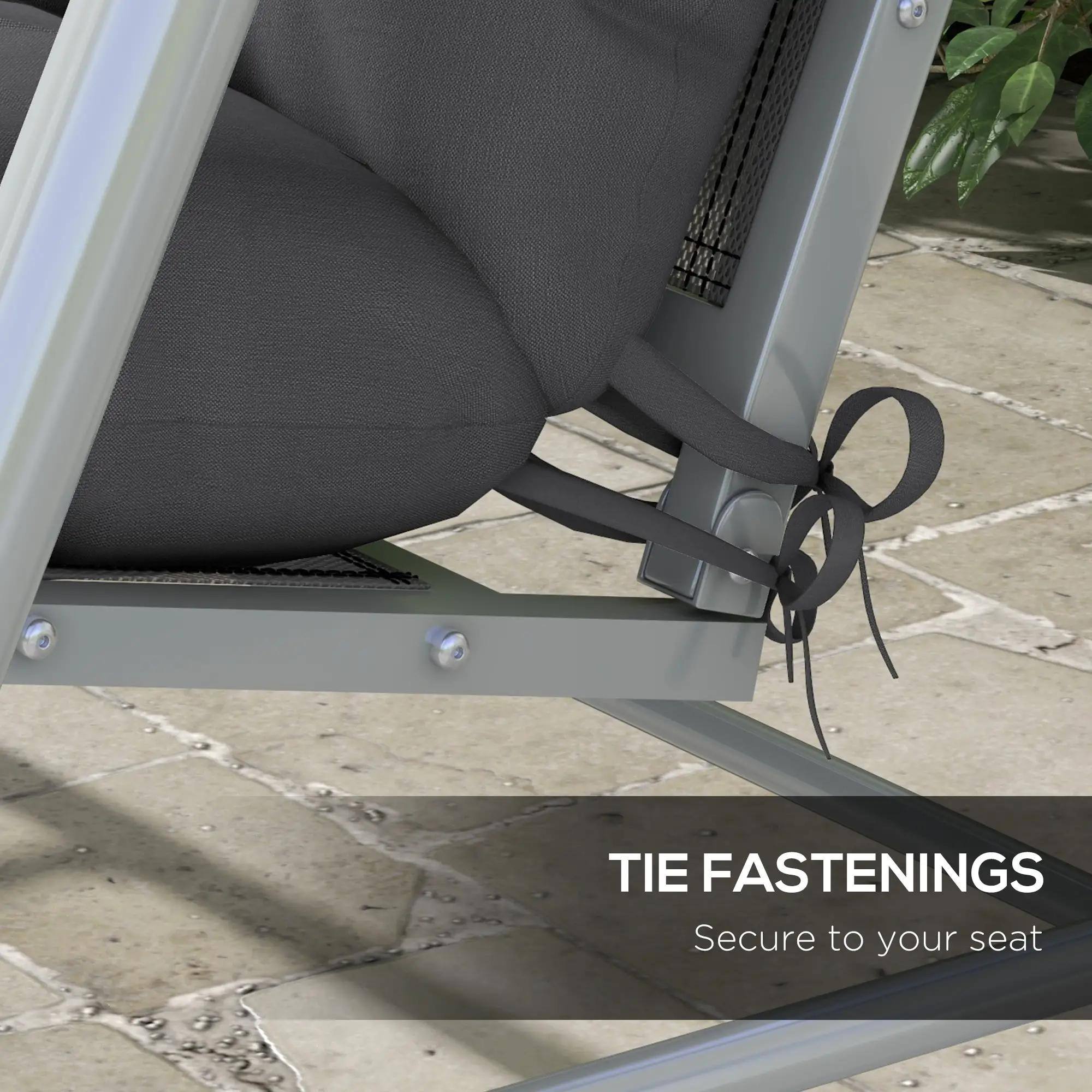 TIE FASTENINGS  
Secure to your seat