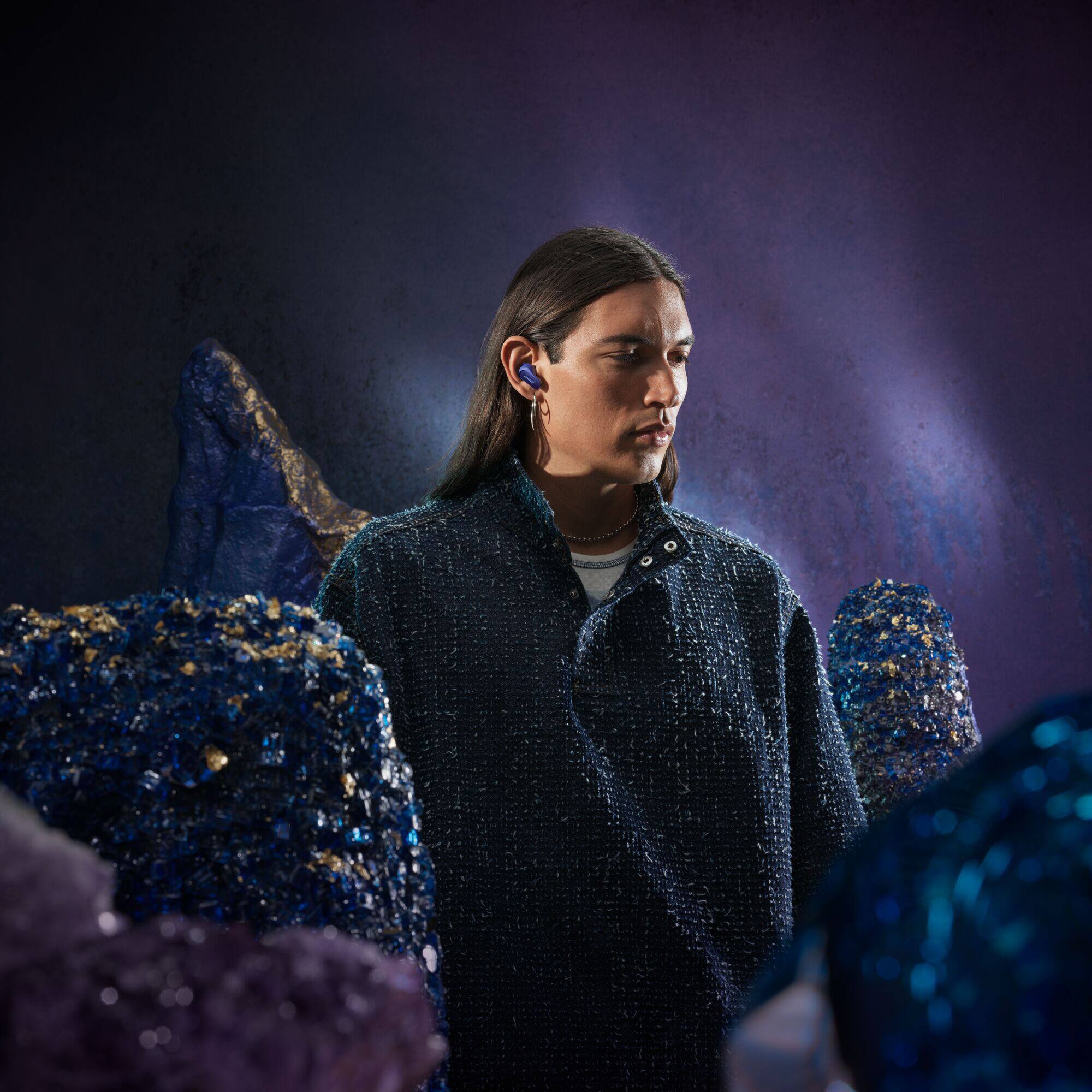 Alt View 4. Bose - QuietComfort Ultra (2nd Gen) True Wireless Noise Cancelling In-Ear Earbuds - Midnight Violet.