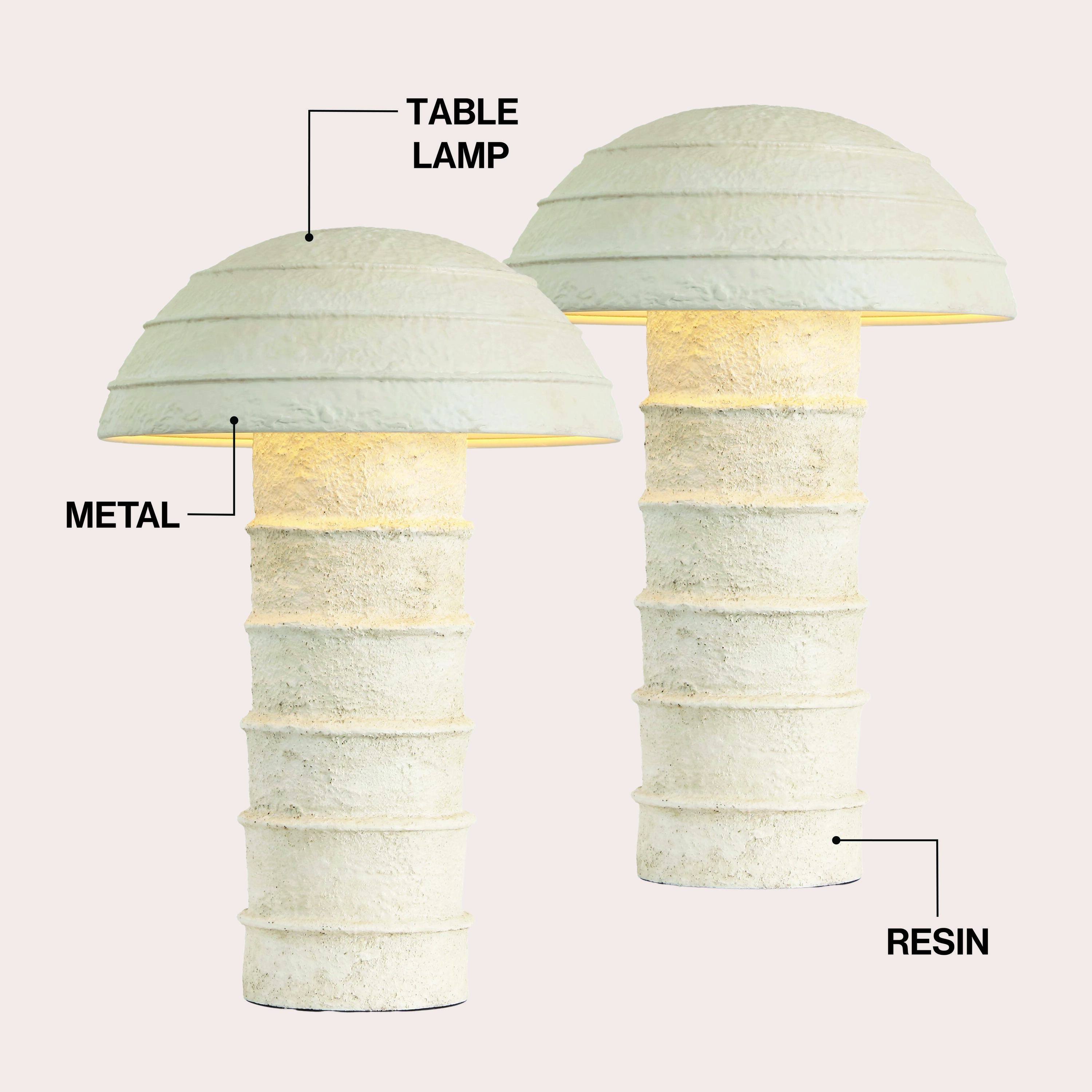 TABLE LAMP  
METAL  
RESIN