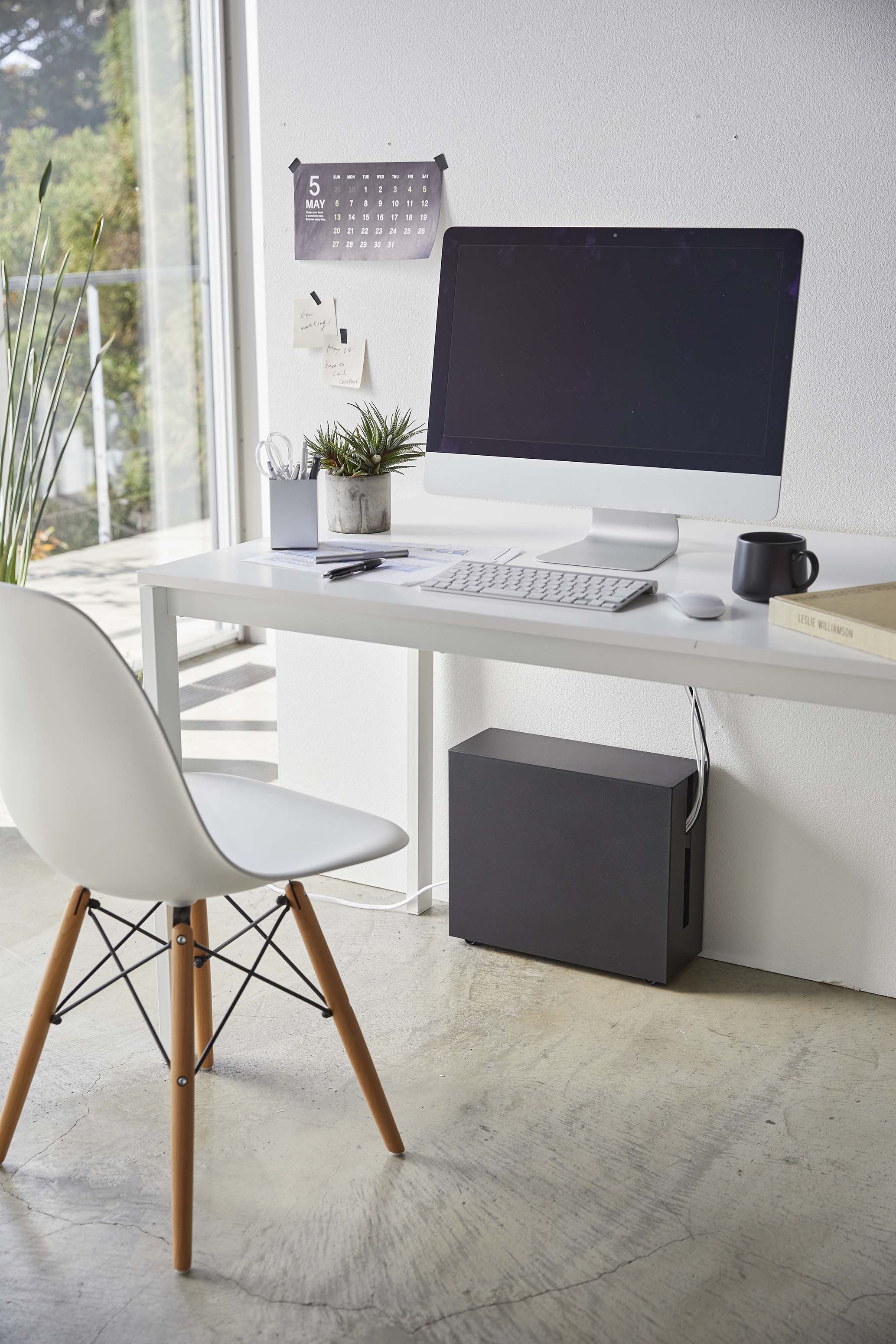 - N
- 5
- MAY
- 1 2 3 4 5
- 6 7 8 9 10 11 12
- 13 14 15 16 17 18 19
- 20 21 22 23 24 25 26
- 27 28 29 30 31
- 22 22 23 2N
- E 2 2 x 11
- LASUE MLLAMSON