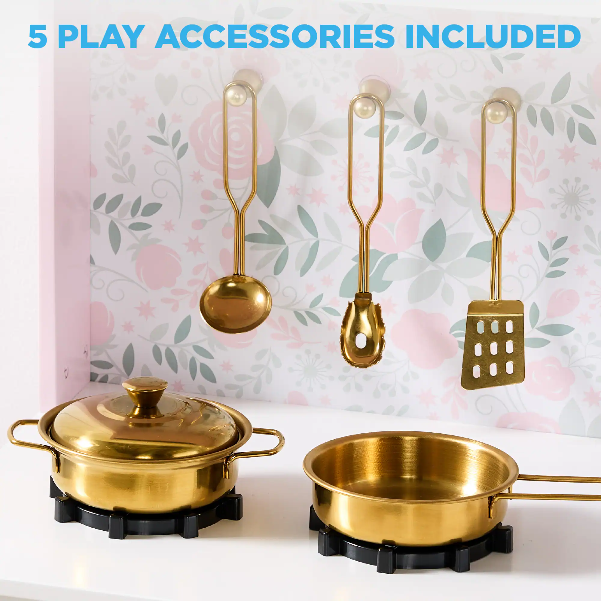 5 PLAY ACCESSORIES INCLUDED