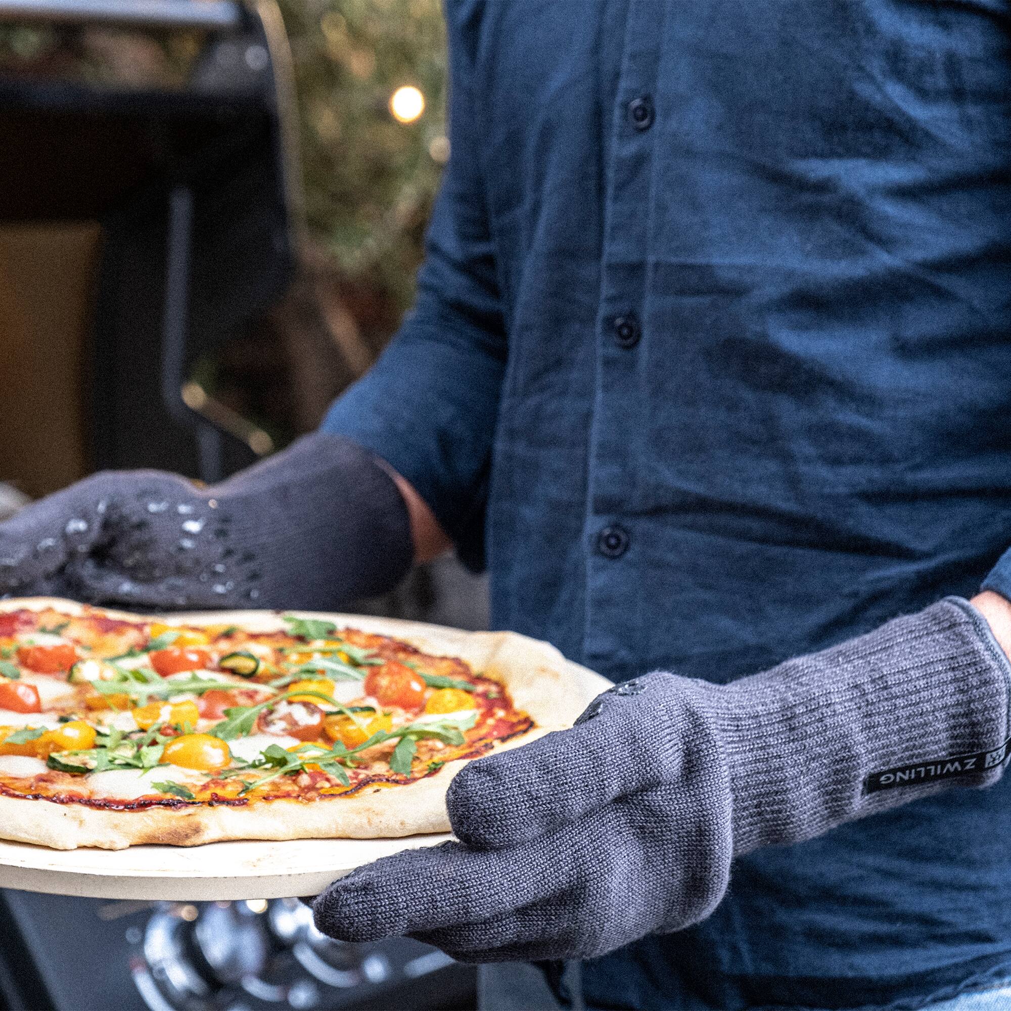 Alt View 3. ZWILLING - ZWILLING BBQ+ Heat Resistant Protection Grill Gloves - Charcoal.