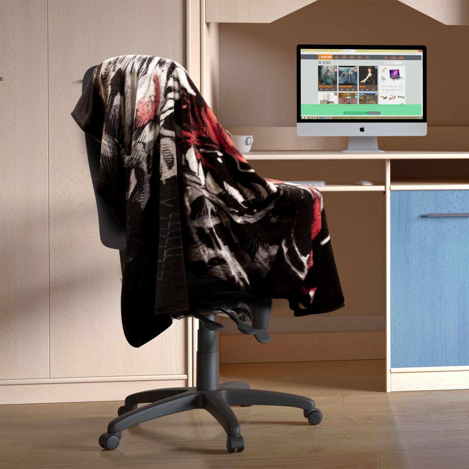 Alt View 2. Surreal Entertainment - Marvel Venom Lightweight Fleece Throw Blanket | 45 x 60 Inches - Black.