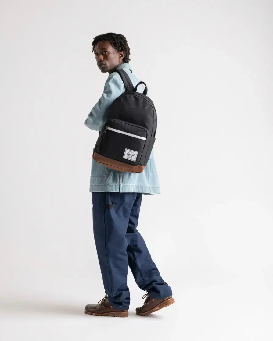 Alt View 19. Herschel - Pop Quiz Backpack - Raven Crosshatch.