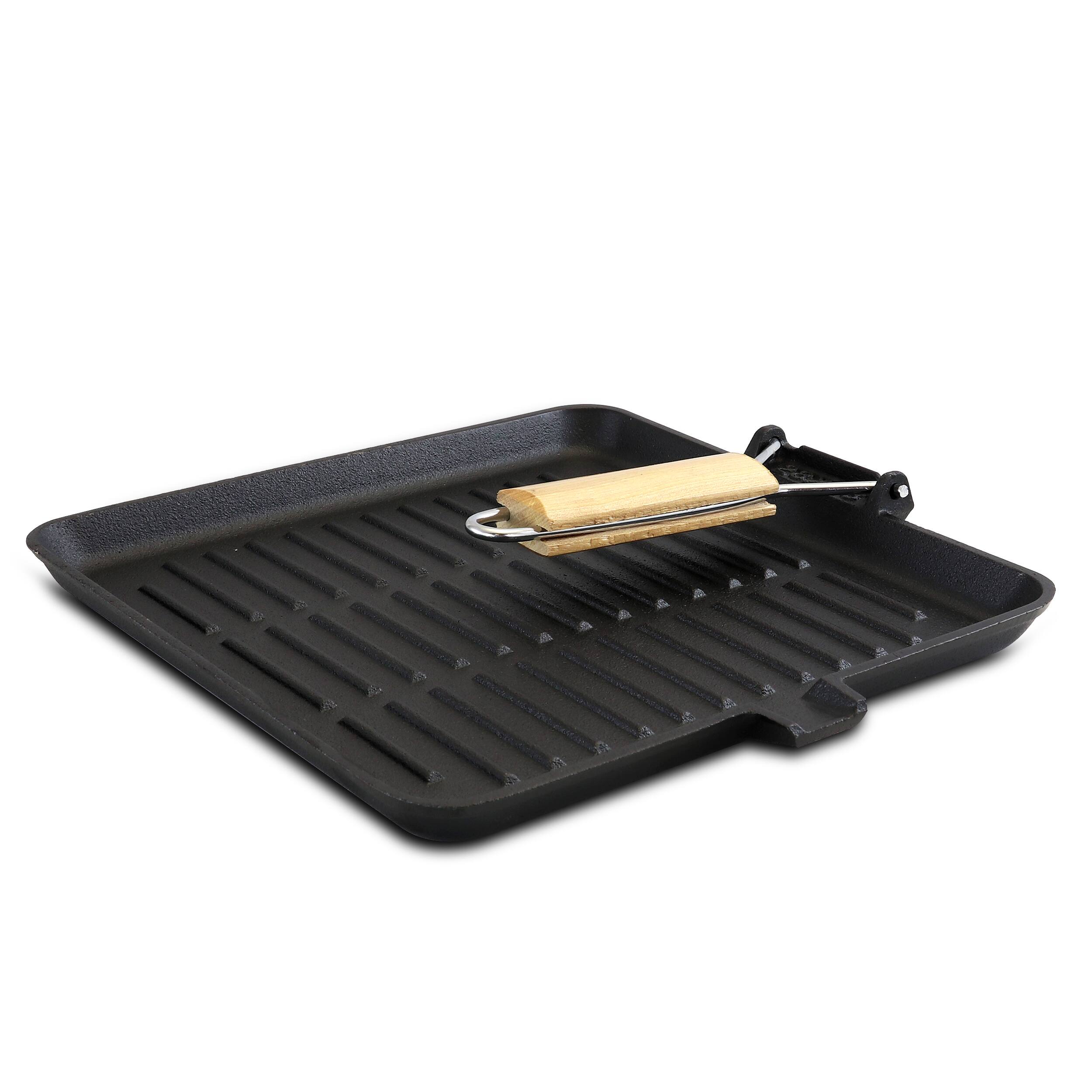 Alt View 4. Gibson - General Store Addlestone 11 Inch Pre-Seasoned Cast Iron Grill Pan with Foldable Wooden Handle - Black.