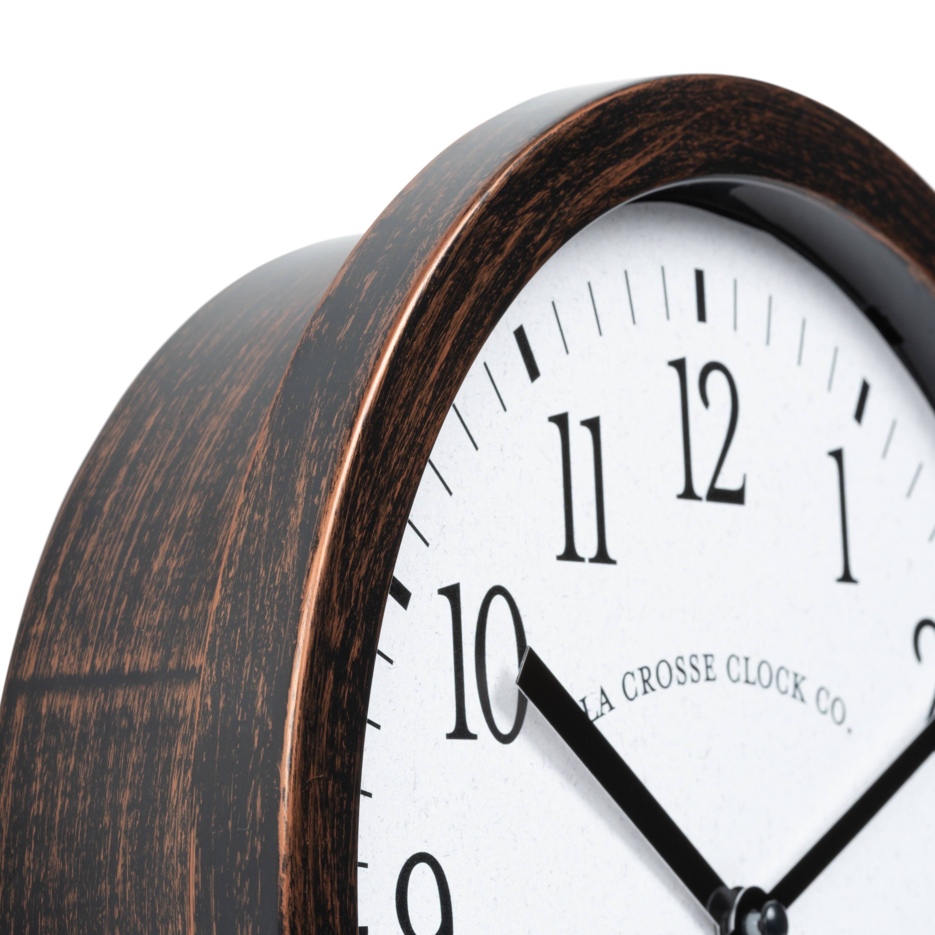 10 LA CROSSE CLOCK CO.