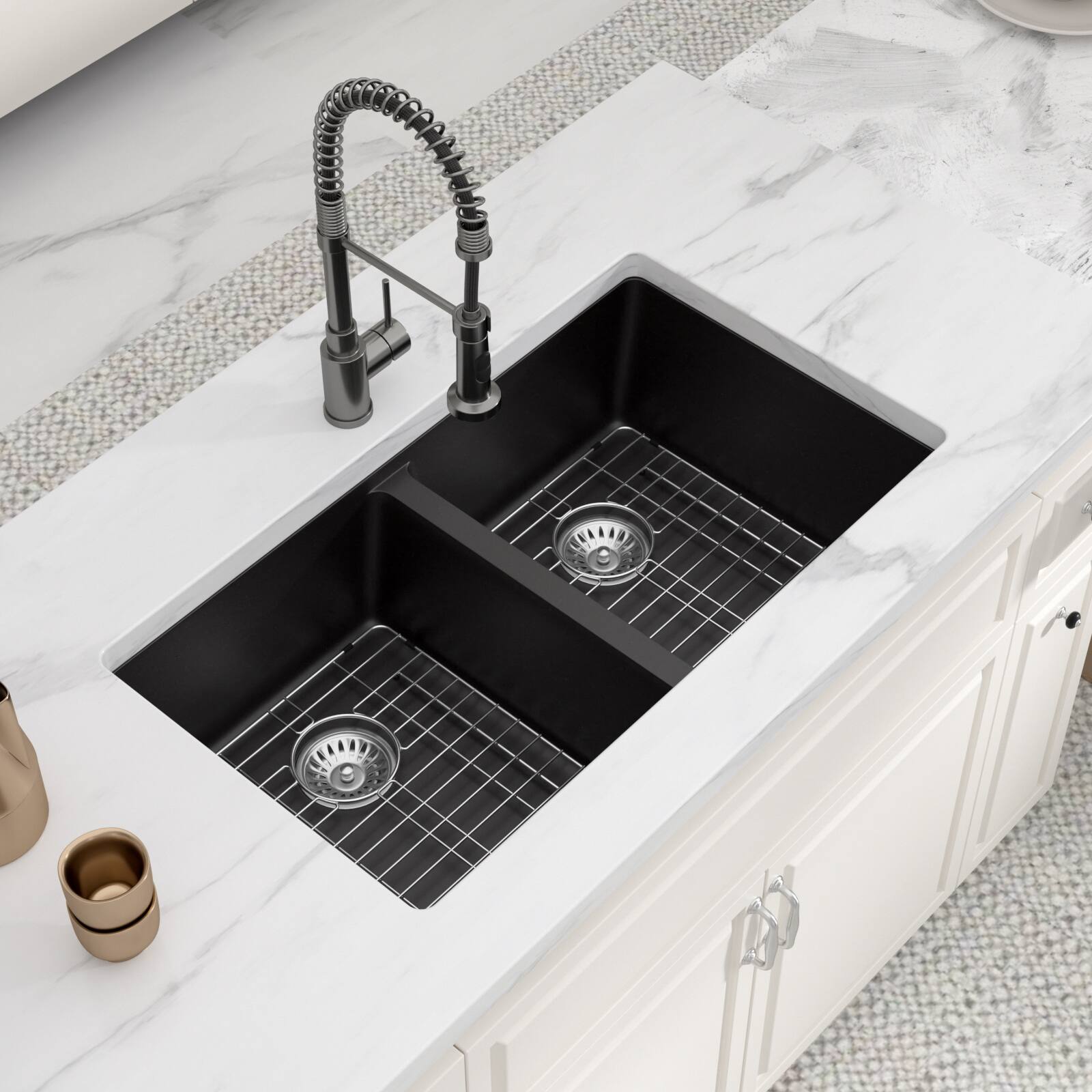Angle. Lordear - 33x19x10 Inch Black Granite Composite Undermount kitchen Sink 50/50 Double Bowl Quartz Kitchen Sink - Black.