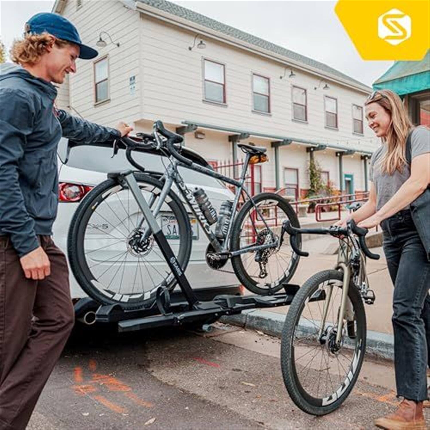 Alt View 7. Saris - SuperClamp G4 2-Bike Hitch Rack Lightweight Platform Carrier Zero Frame Contact Tilt Fold - Black.