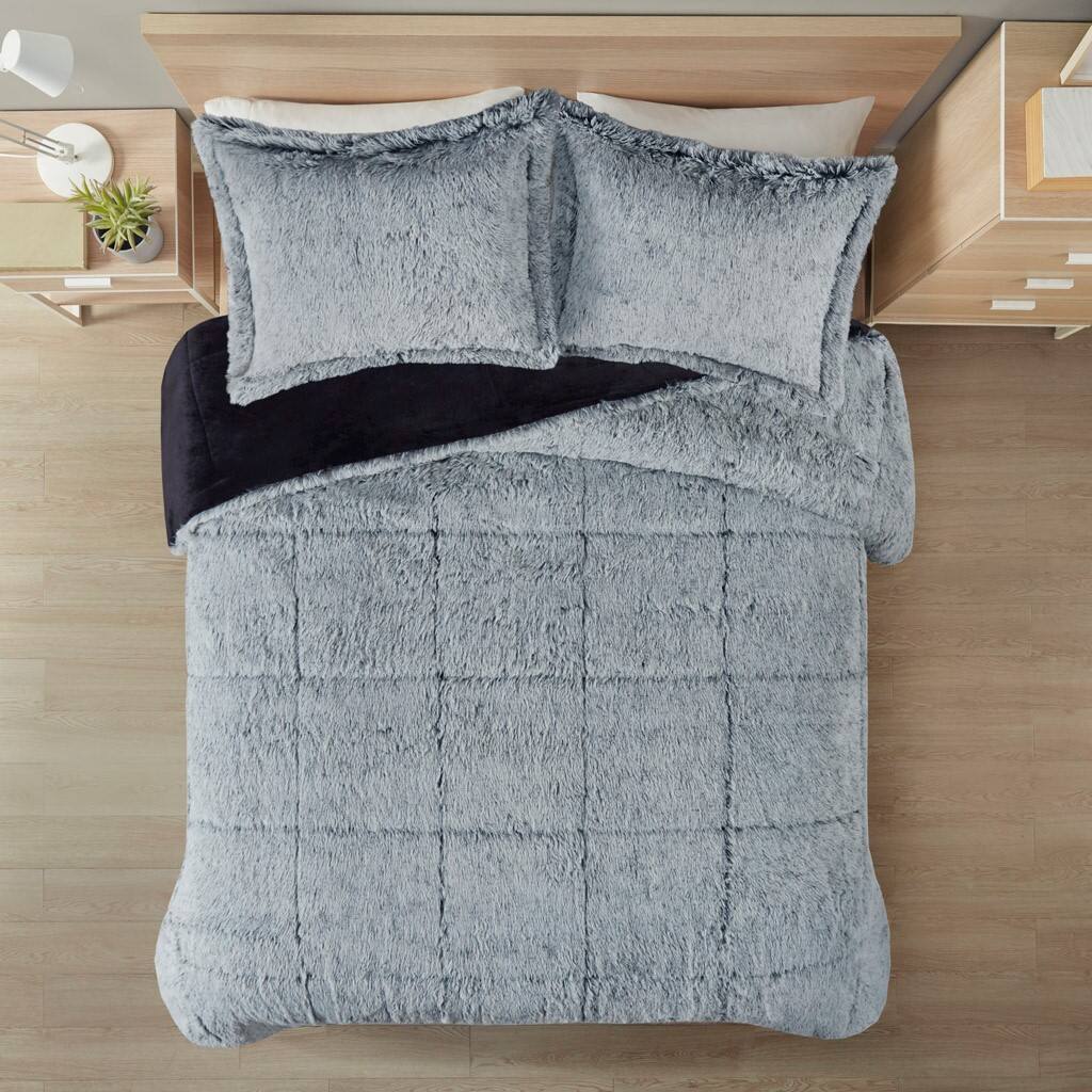 Alt View 5. Gracie Mills - Gracie Mills Susie Contemporary Shaggy Long Fur Comforter Set - Black/White.