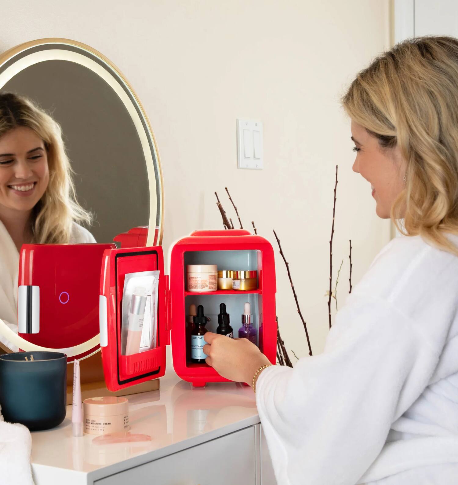 Left. Sweet - 4L/6 Can Compact Refrigerator, Portable Mini Fridge for AC/DC Skincare Refrigerator for Bedroom Office Car Dorm - Red.