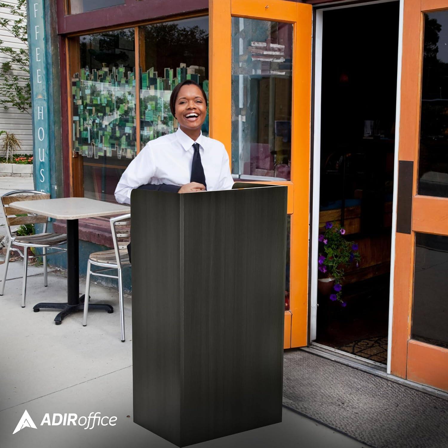 The corrected text is: "FEEL HOUSE ADIoffice"