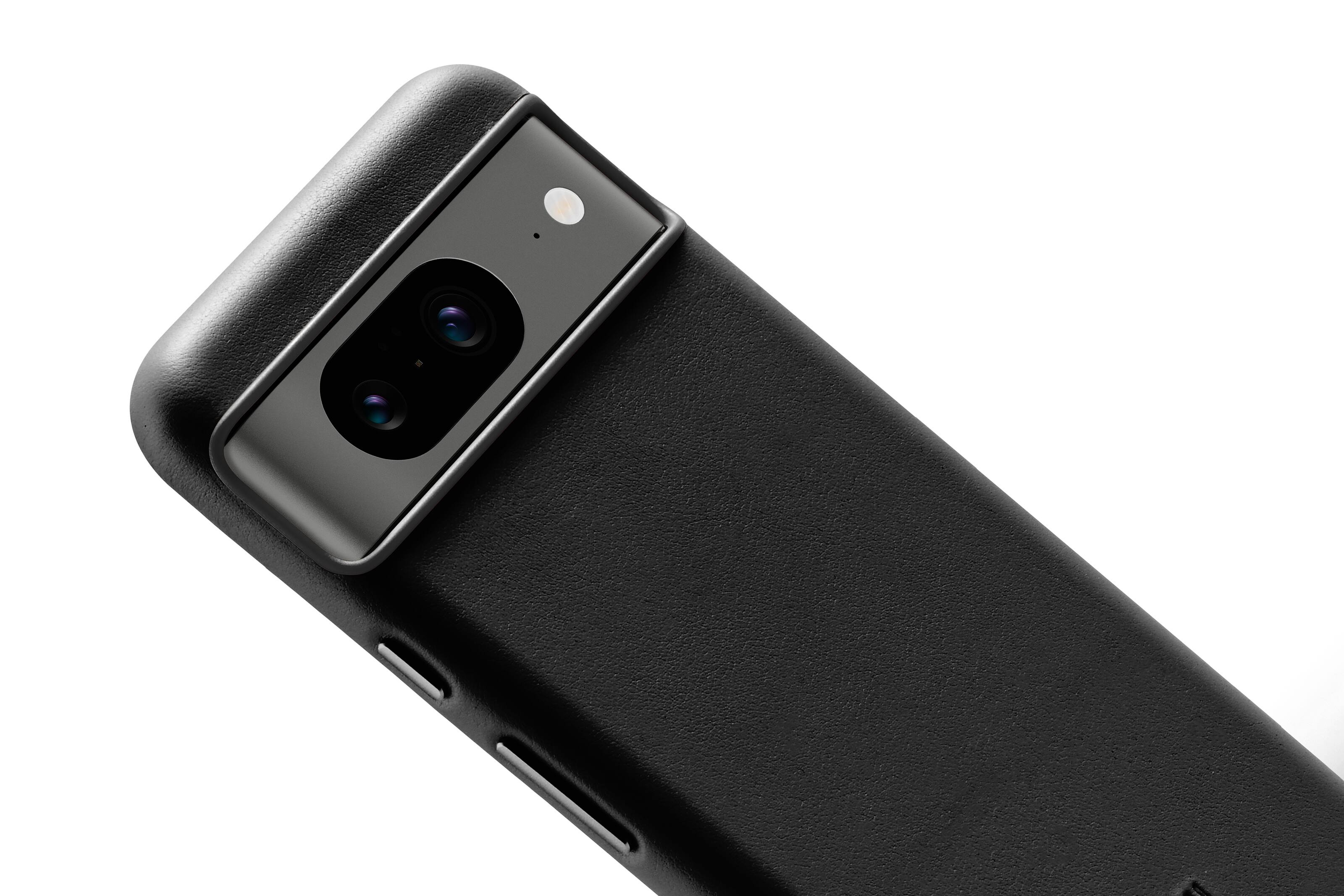 Alt View 3. Bellroy - Pixel 8 Leather Phone Case - Black.