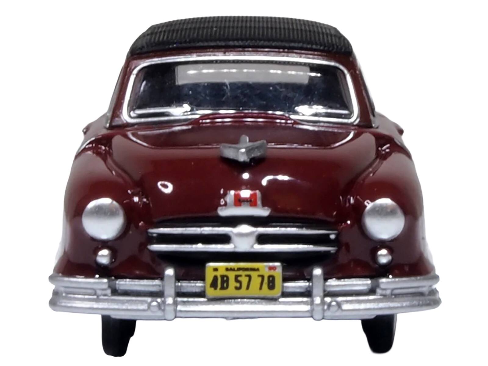 Left. Oxford Diecast - 1950 Nash Rambler Custom Landau Convertible (Closed) Sunset Maroon with Black Top 1/87 (HO) Scale - Maroon, Black.