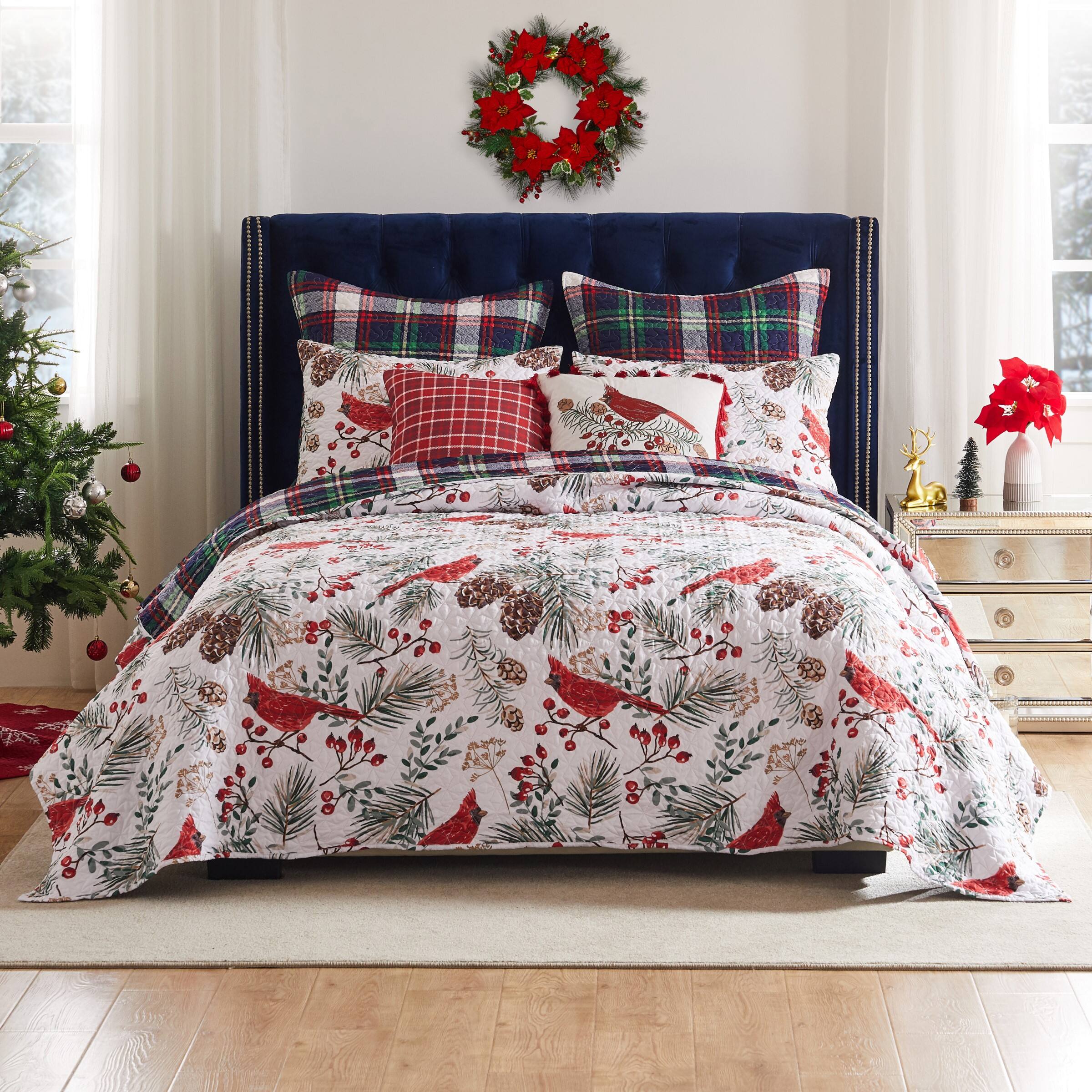 Front. BreeBe - Cardinal Plaid Quilt Set 3-Piece King/Cal King - Red.