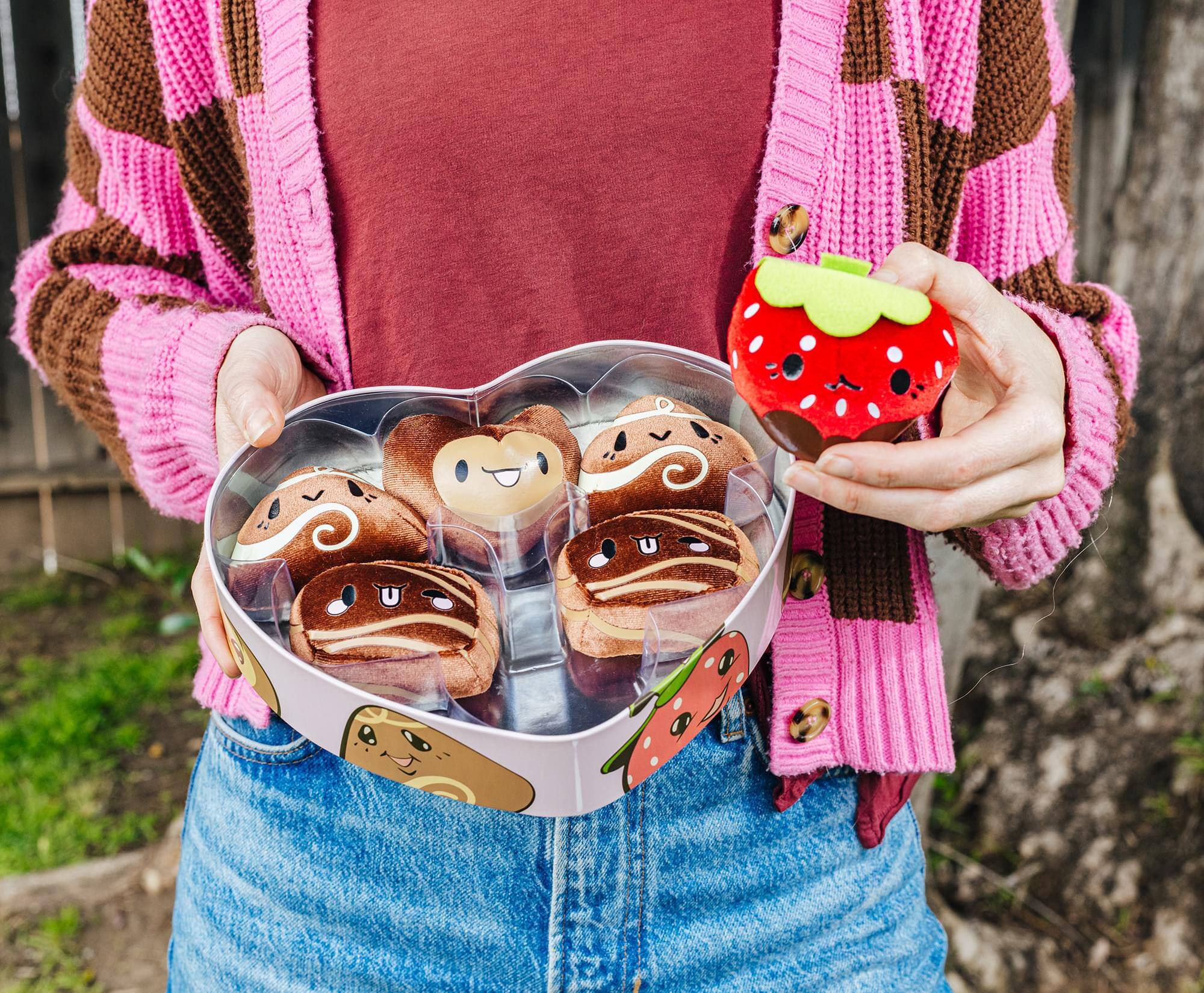 Alt View 4. Toynk - MochiOshis 6-Piece Box Of Chocolates Plush With Storage Tin - Brown.