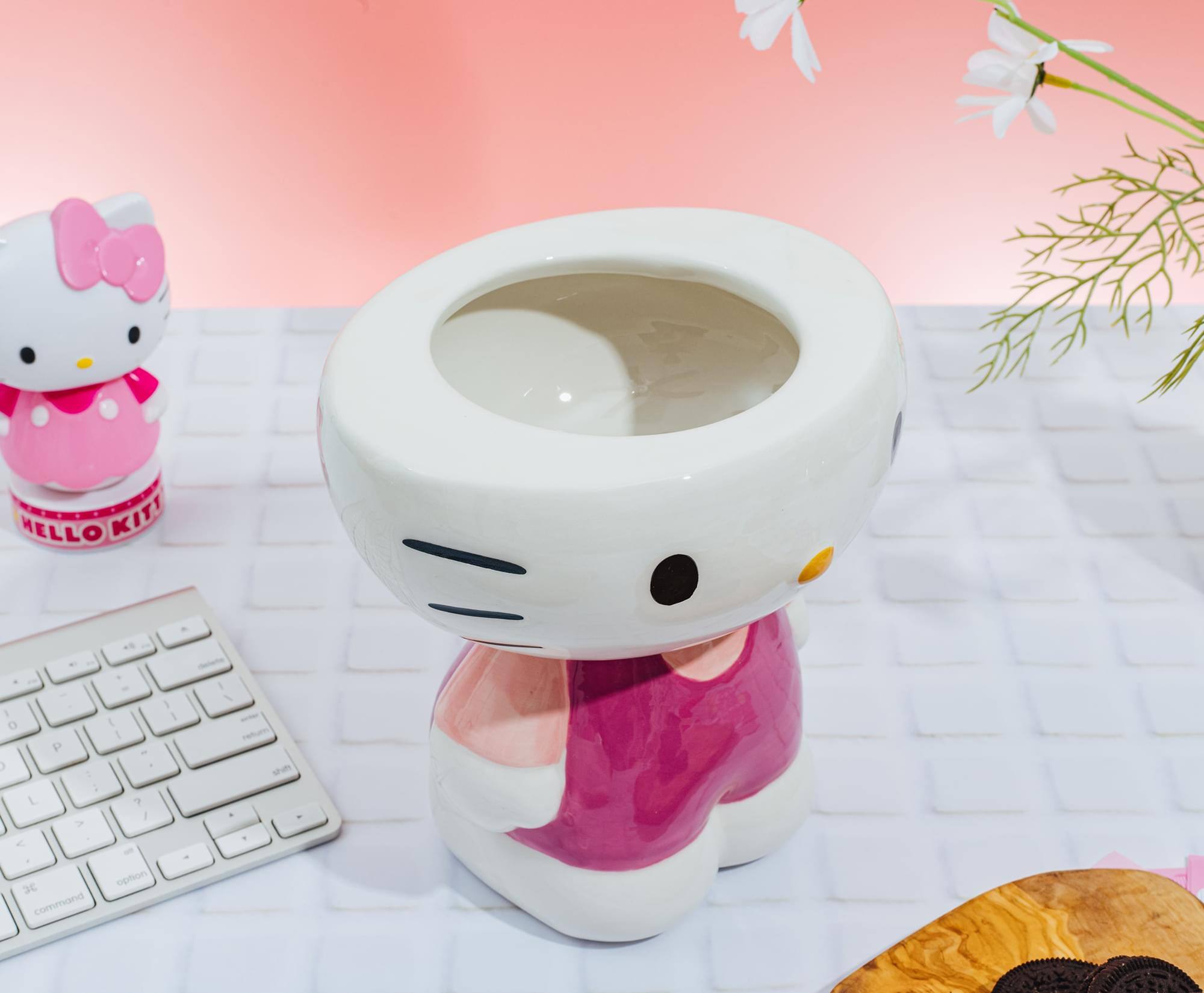 HELLO KITTY

command option