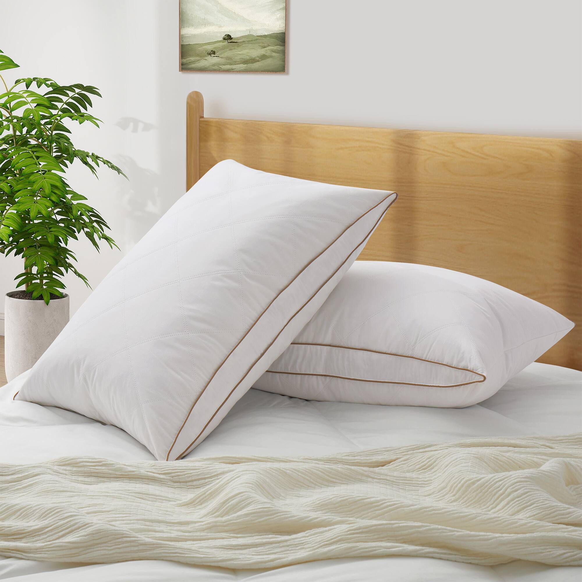 Angle. Peace Nest - Peace Nest Medium Firm Goose Feather Down Pillow with Gusset - White.