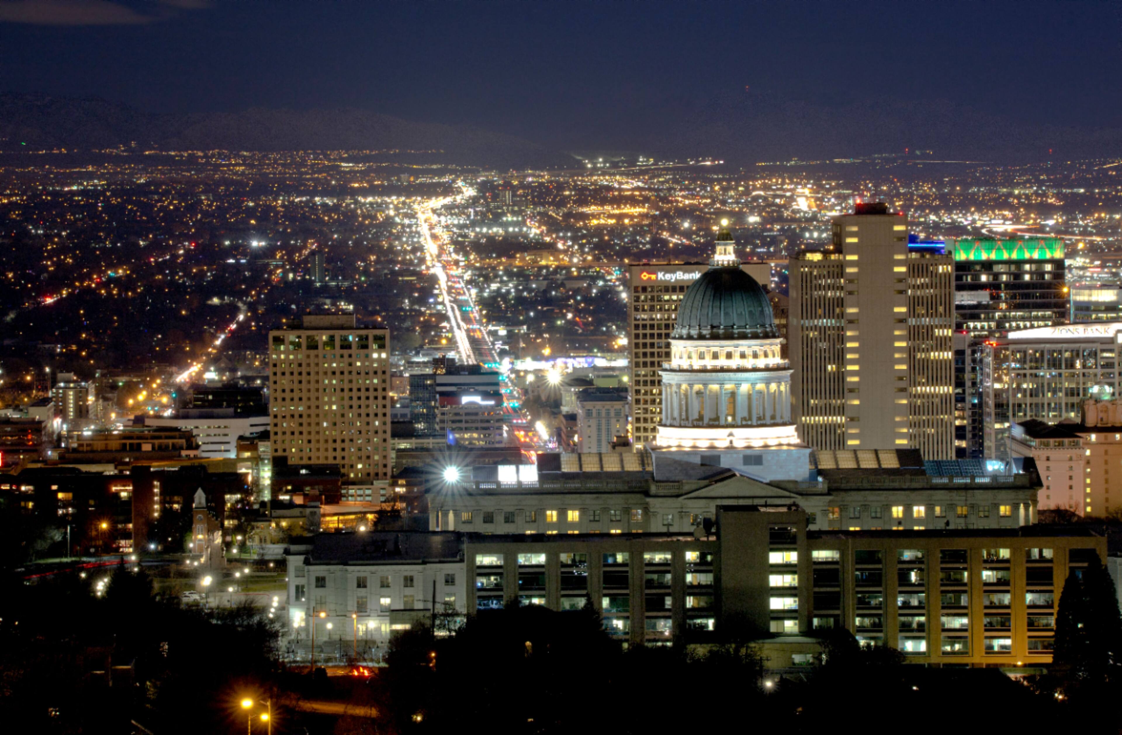 Alt View 16. Sigma - 150-600mm f/5-6.3 Sports DG OS HSM Contemporary Telephoto Zoom Lens for Canon - Black.