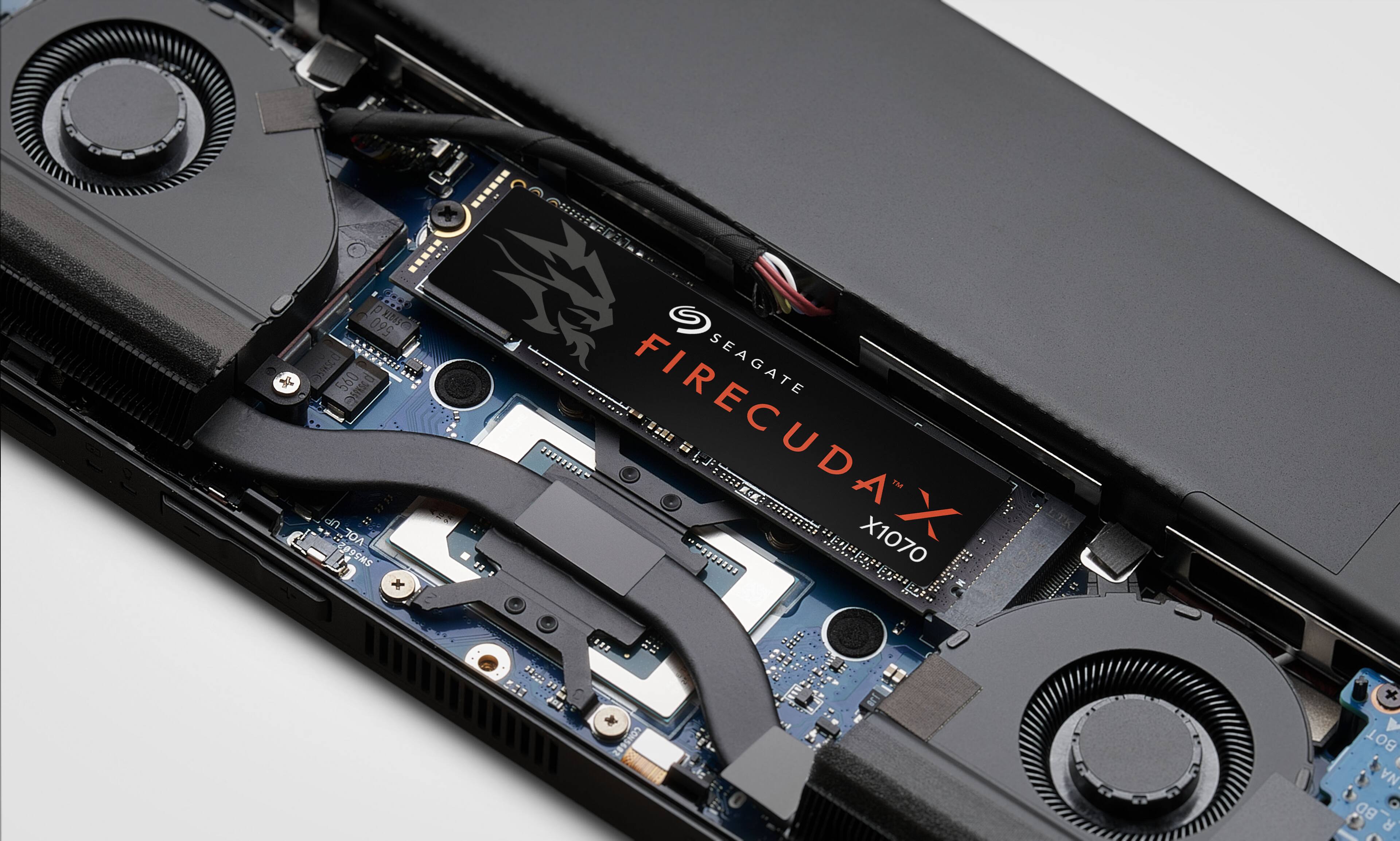 RIMEEIe 03C 560 DS eg SEAGATE FIRECUDAX X1070 SW5602 BA CONS4RZ D B NA - BD R A