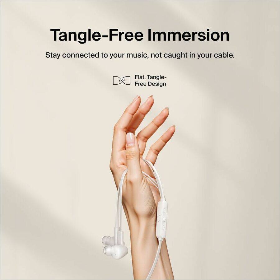 Tangle-Free Immersion  
Stay connected to your music, not caught in your cable.  
Flat, Tangle-Free Design