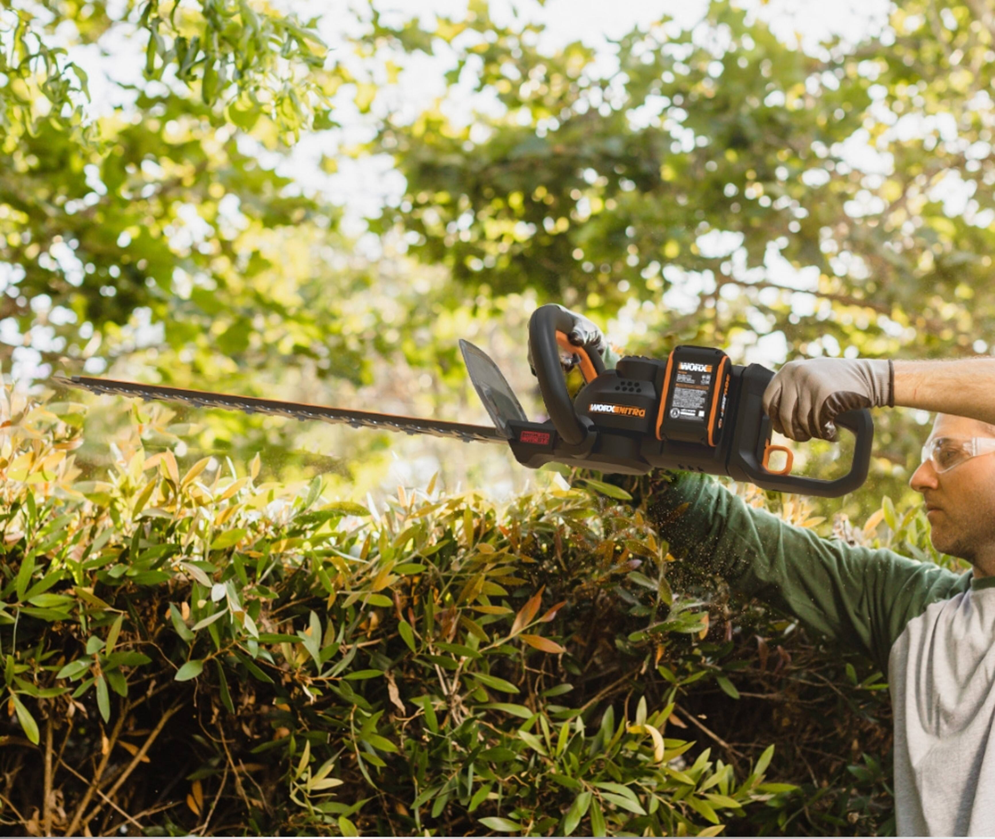 Alt View 15. WORX - 40V 24" Cordless Hedge Trimmer (2 x 2.0 Ah Batteries & 1 x Charger) - Black.