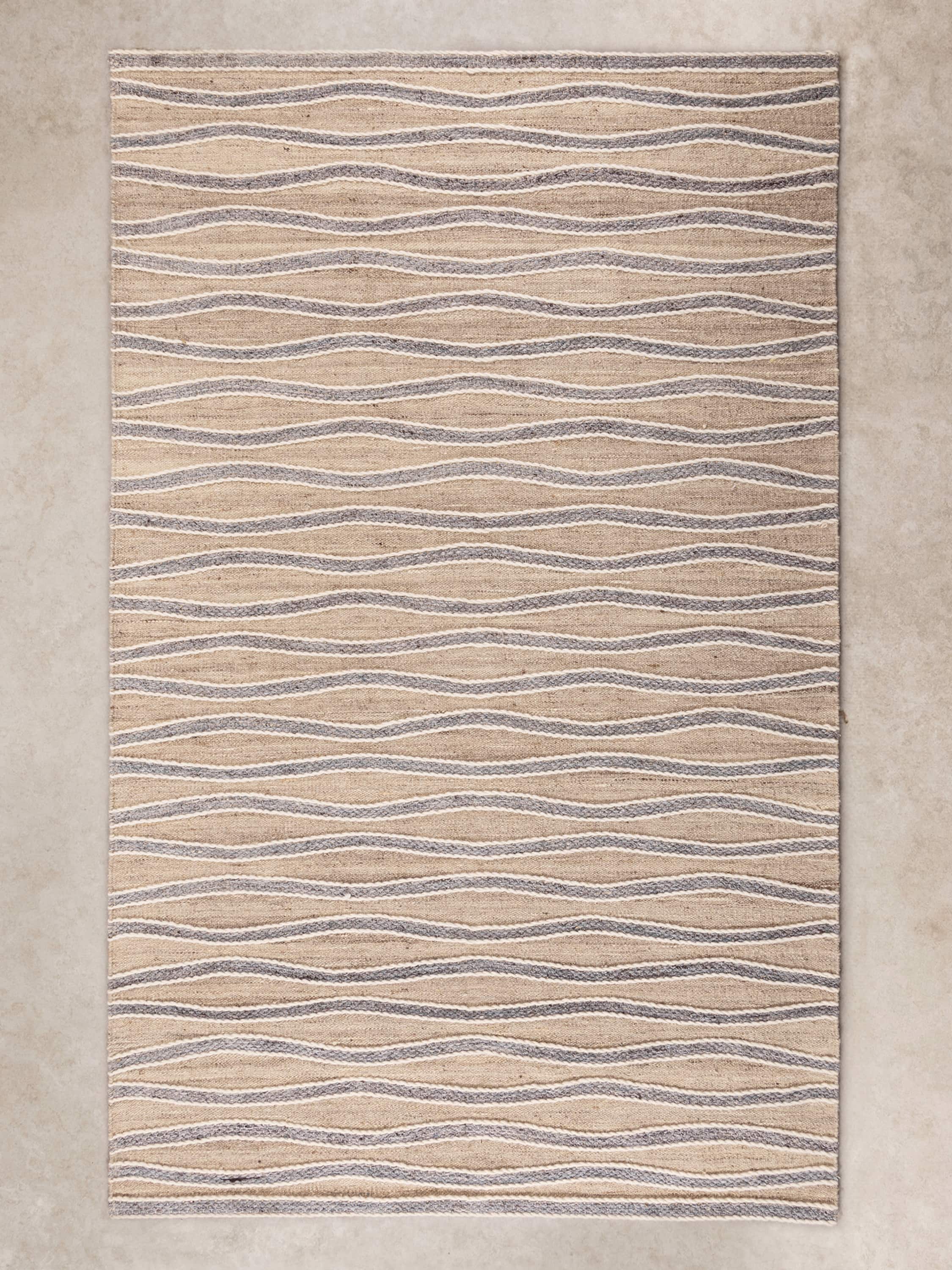 GAURI KOHLI - Milford Rug - Shades of beige and gray