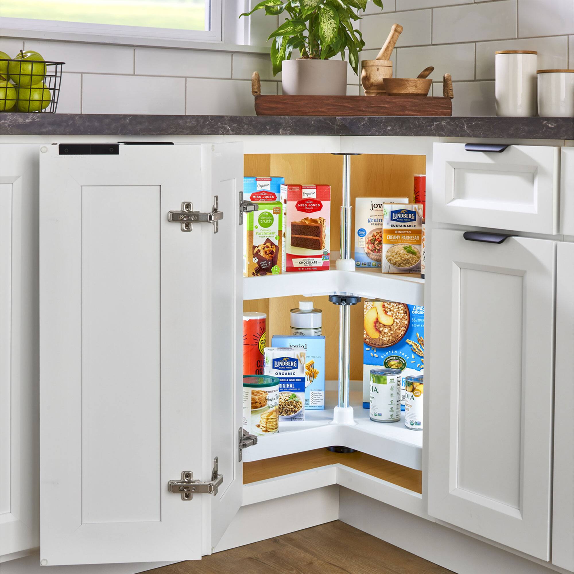 - 1 a JN - fdrs - - . - jov UNDBERG crain | OL Fuet .  
- MII CEAMT A | adaan O | I AHAS  
- ia I a L LUNDBERS I I n ECEE I I I SIUNAI i  
- I 20k | GURIAN .... JA ANg