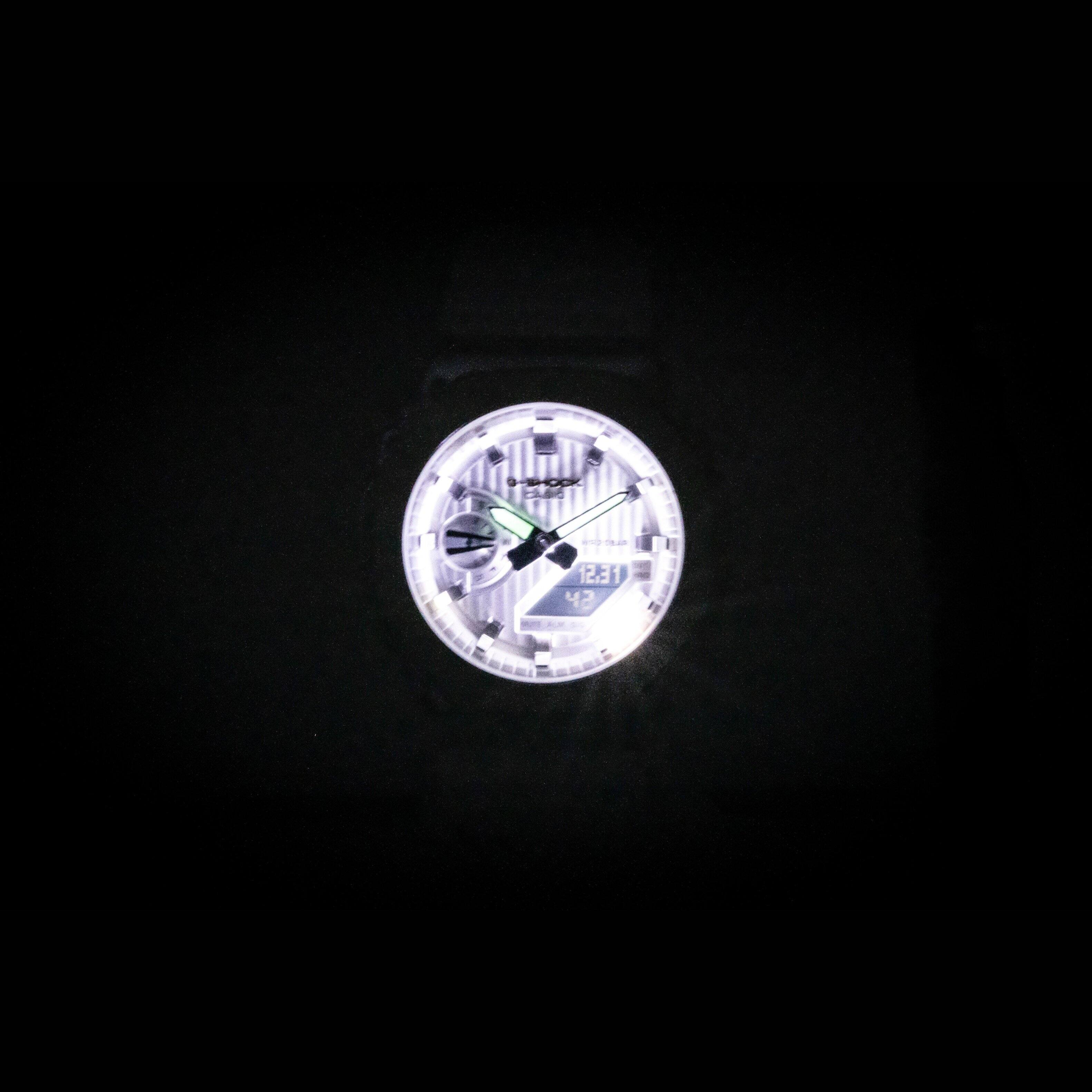 Left. Casio - G-Shock G-Steel Analog Digital Limited Edition White Dial Quartz GM-2110SH-7A 200M Men's Watch - White.