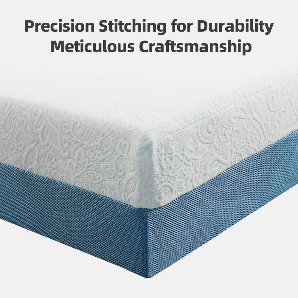Precision Stitching for Durability  
Meticulous Craftsmanship