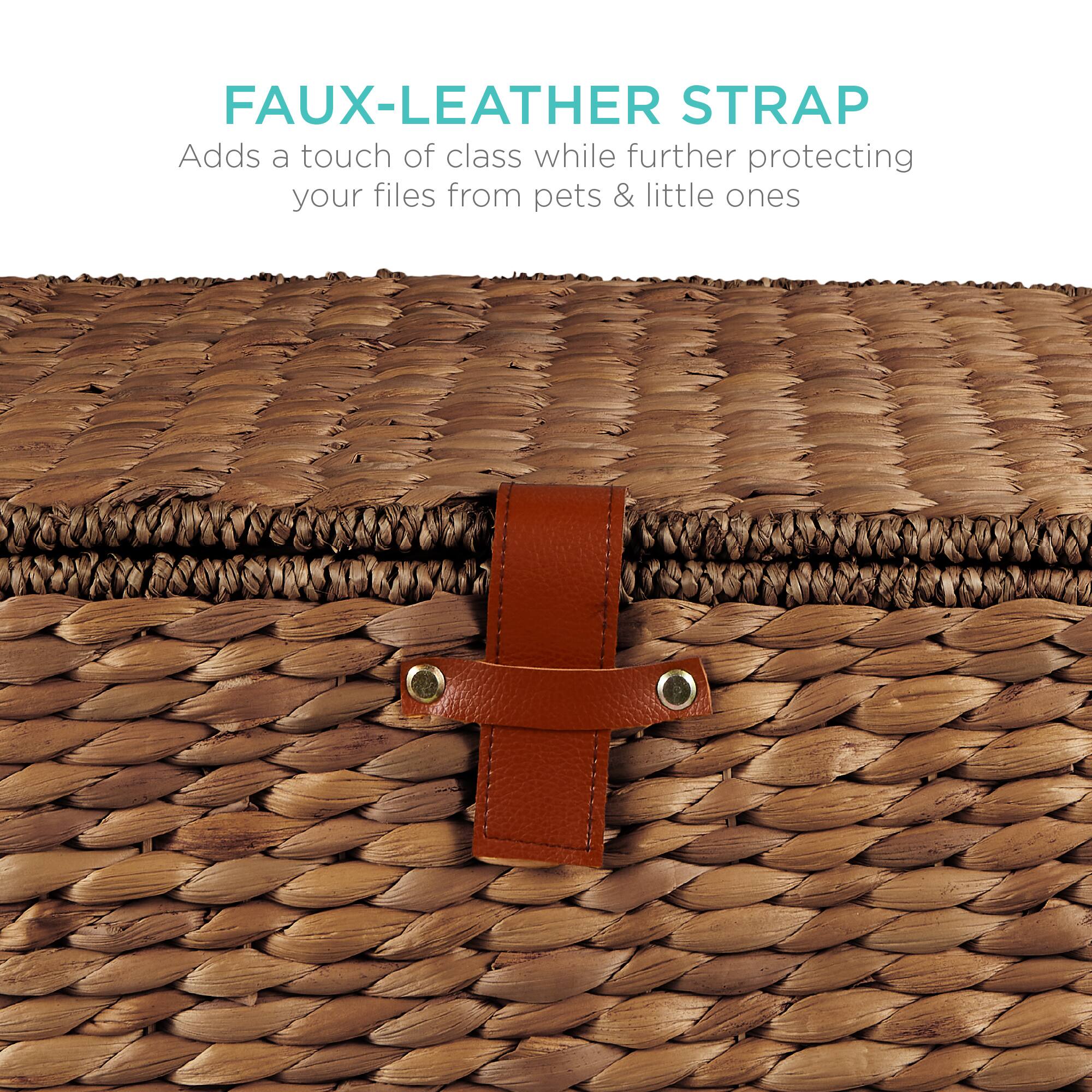 FAUX-LEATHER STRAP  
Adds a touch of class while further protecting your files from pets & little ones