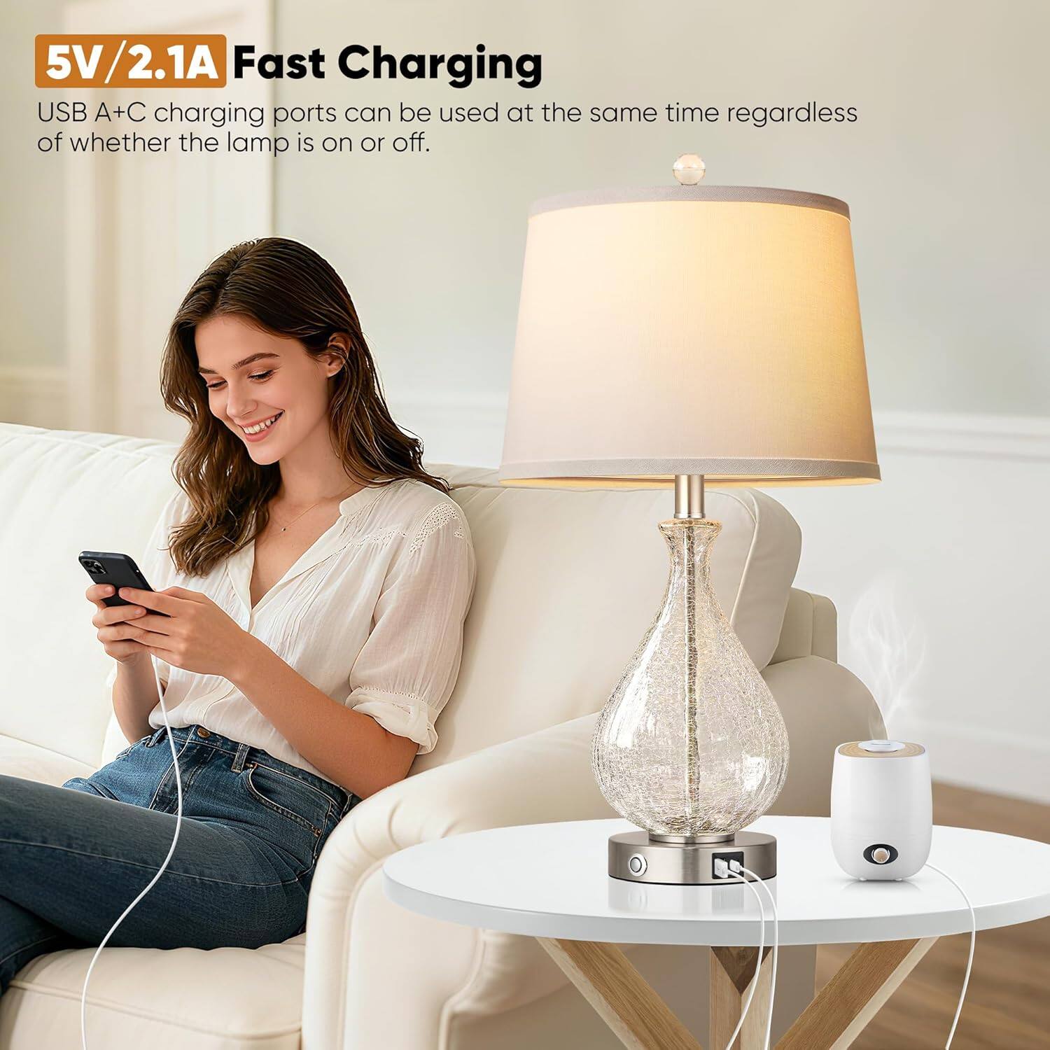 5V/2.1A Fast Charging  
USB A+C charging ports can be used at the same time regardless of whether the lamp is on or off.