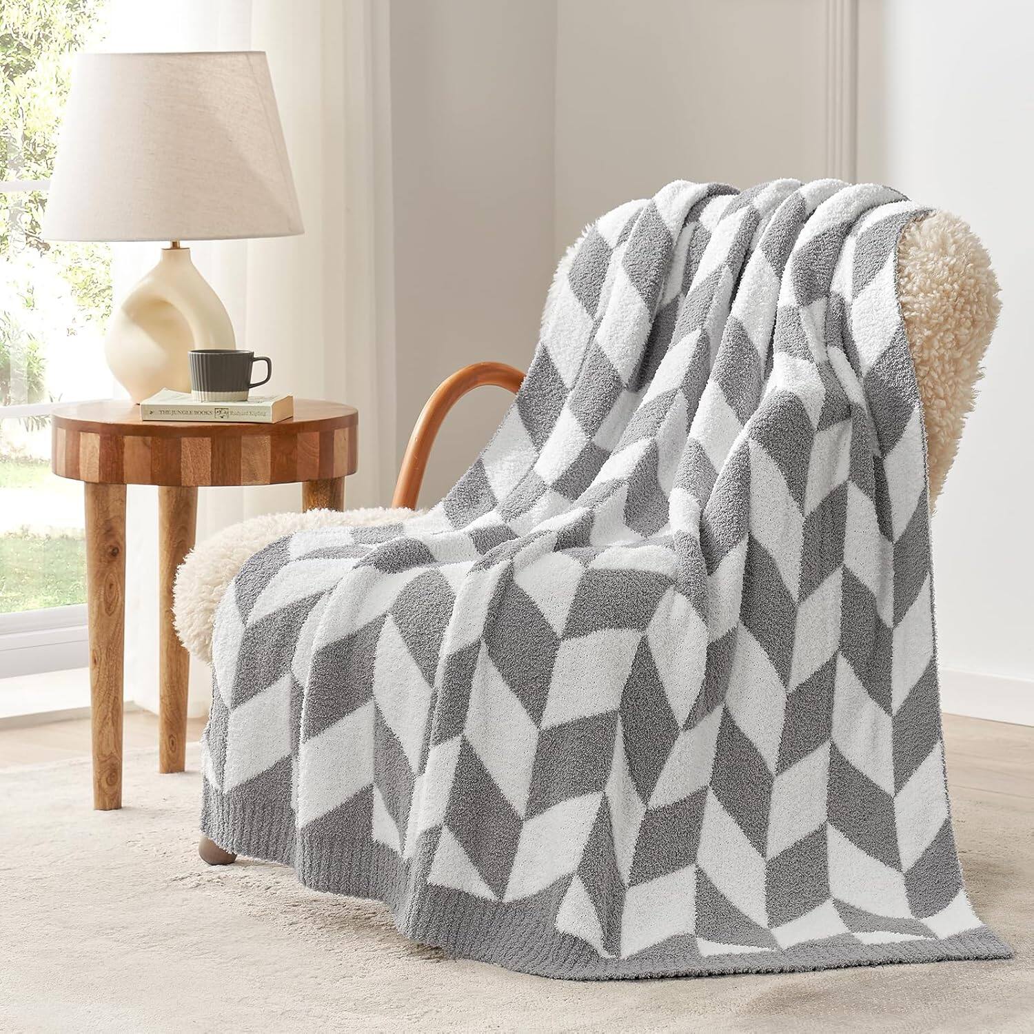 color:ChevronGrey+size:Throw(50"x60")