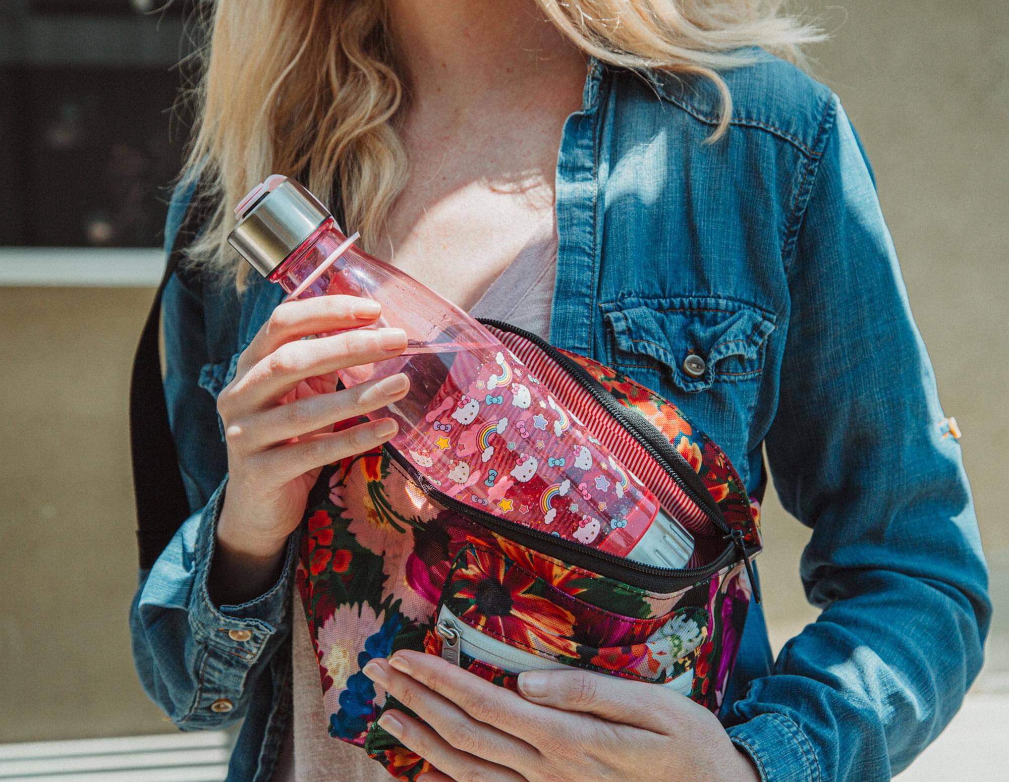 Alt View 3. Silver Buffalo - Sanrio Hello Kitty Pastel Star Toss Print Water Bottle With Lid | Holds 20 Ounce - Pink.