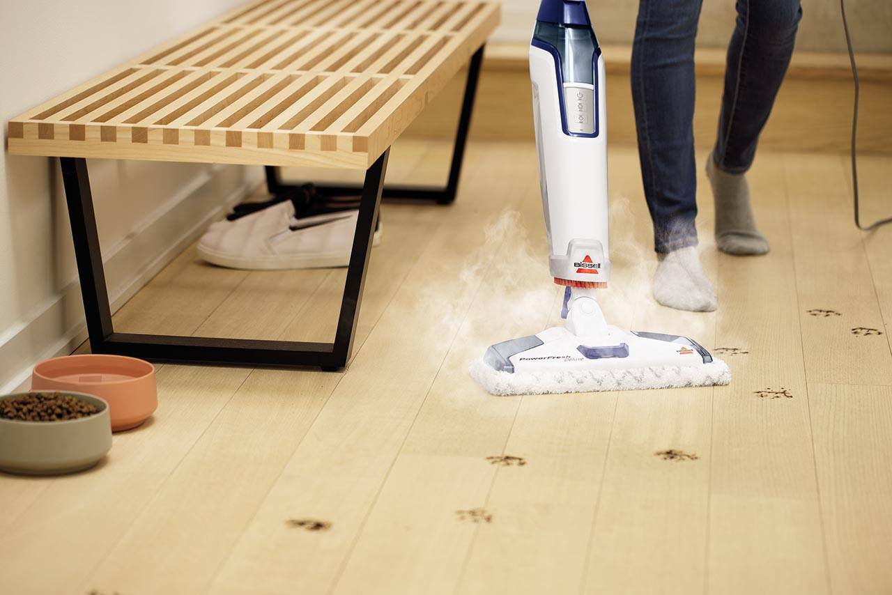 Left. BISSELL - PowerFresh Deluxe Corded Steam Mop - Brite White/Saphire Waltz.